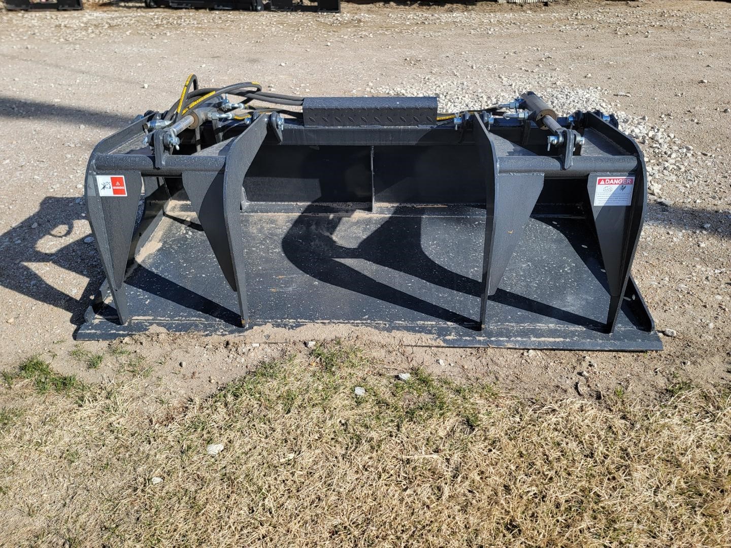 2022 Jct 6' Grapple Bucket Skid Steer Attachment BigIron Auctions