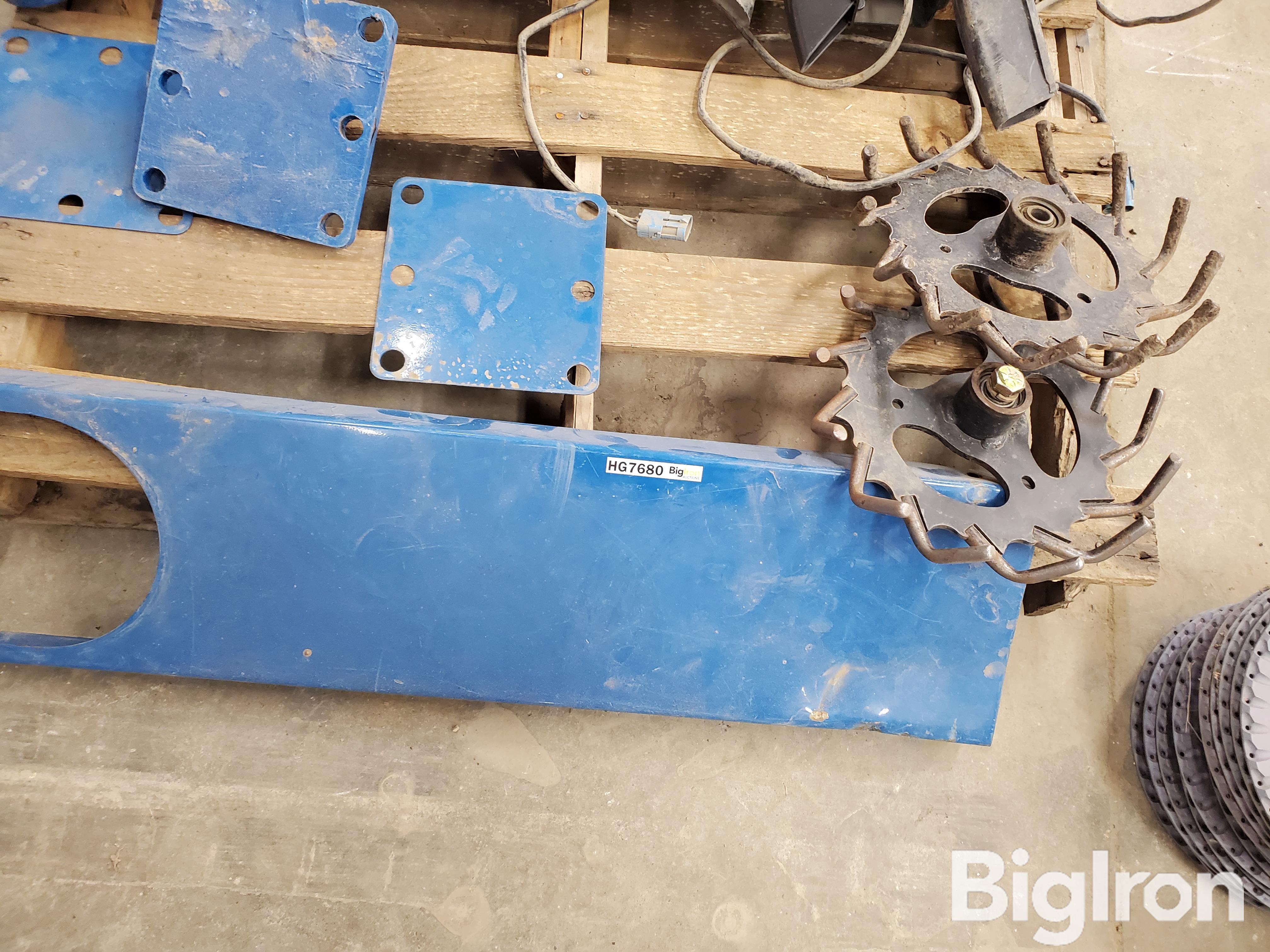 Kinze Planter Parts Bigiron Auctions