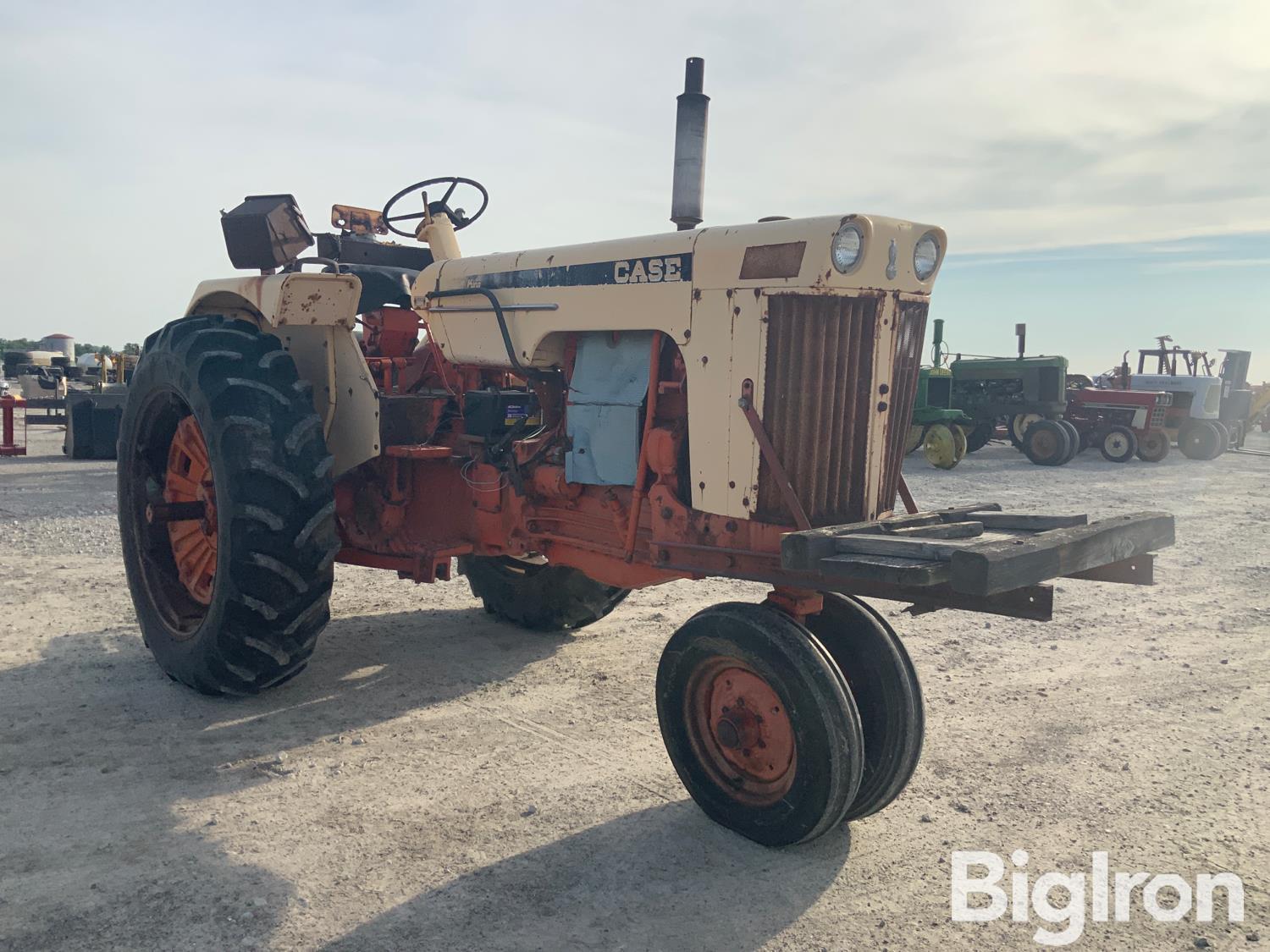 Case 730 Comfort King 2WD Tractor BigIron Auctions