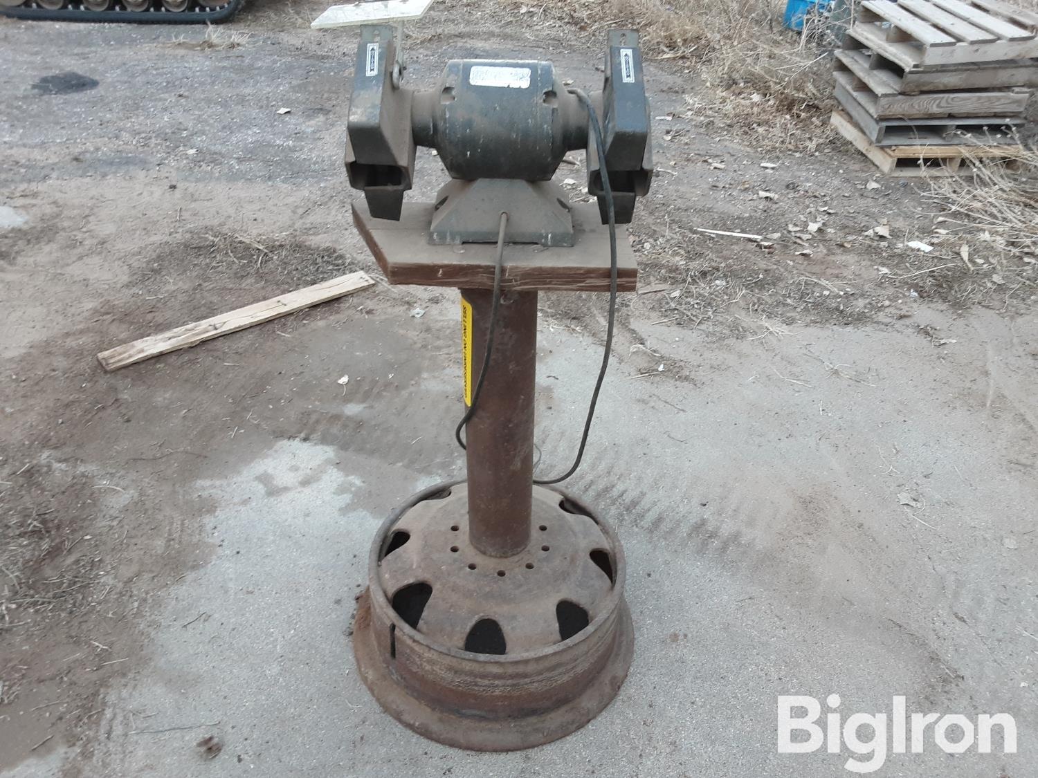 1920-1 Duracraft 50-6 Bench Grinder On Stand BigIron Auctions