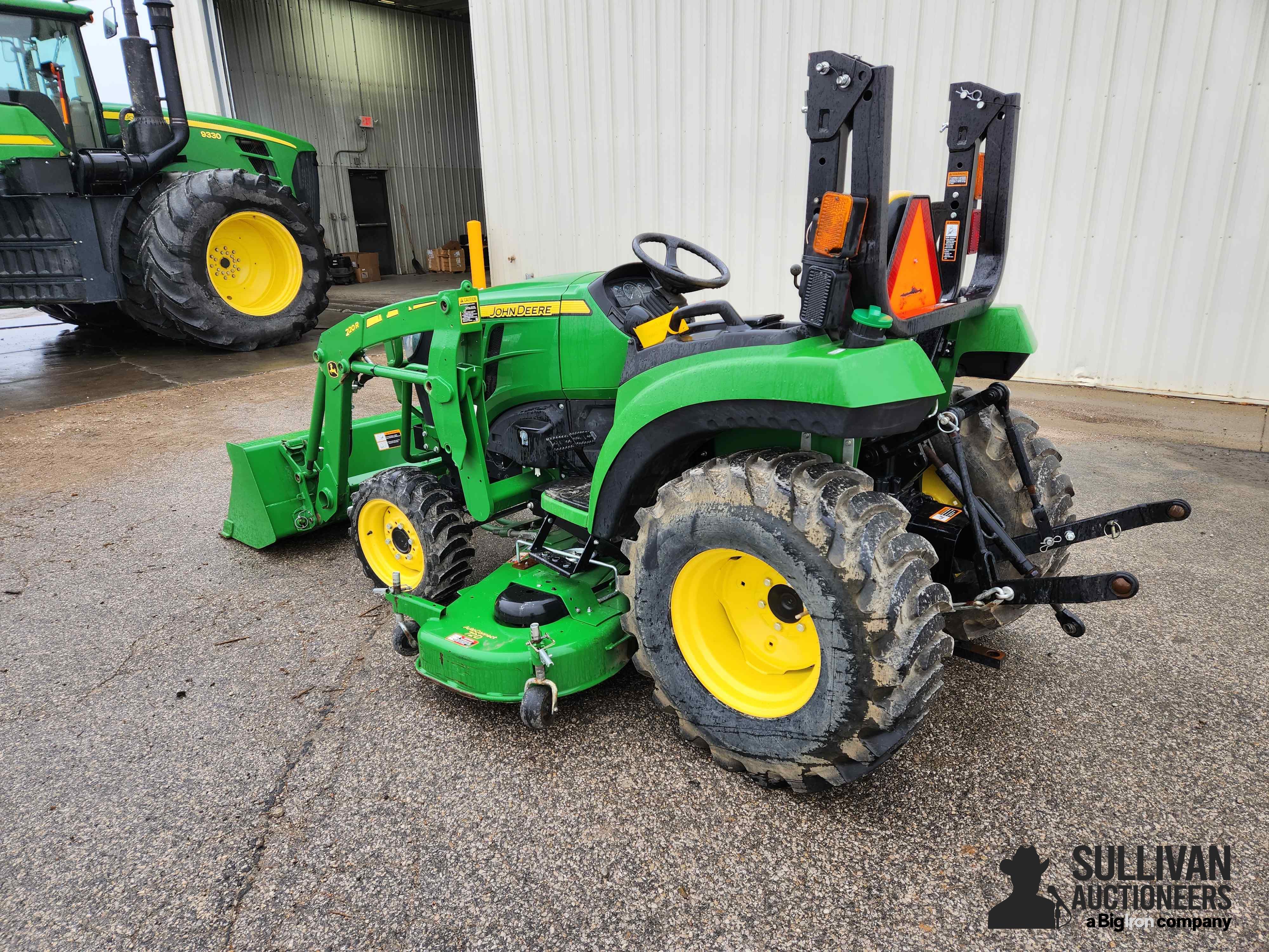 2019 John Deere 2038R MFWD Compact Utility Tractor W/Loader & Mower ...