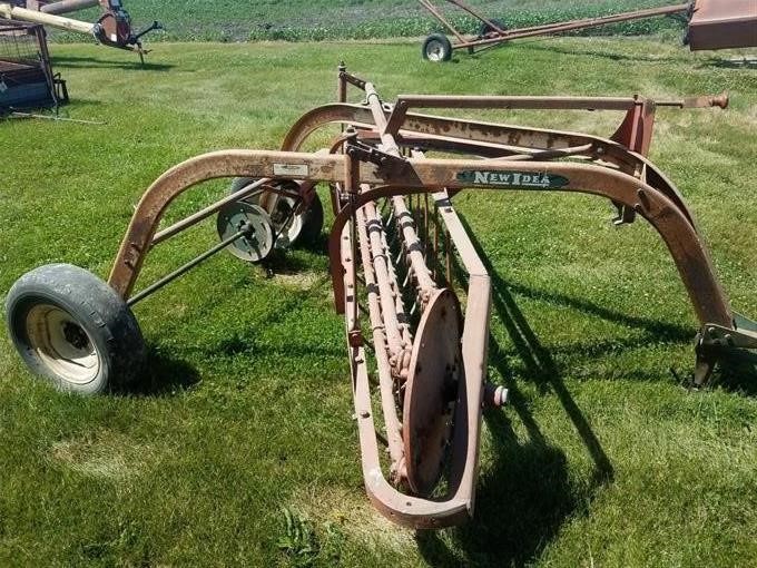 New Idea 402 Hay Rake BigIron Auctions