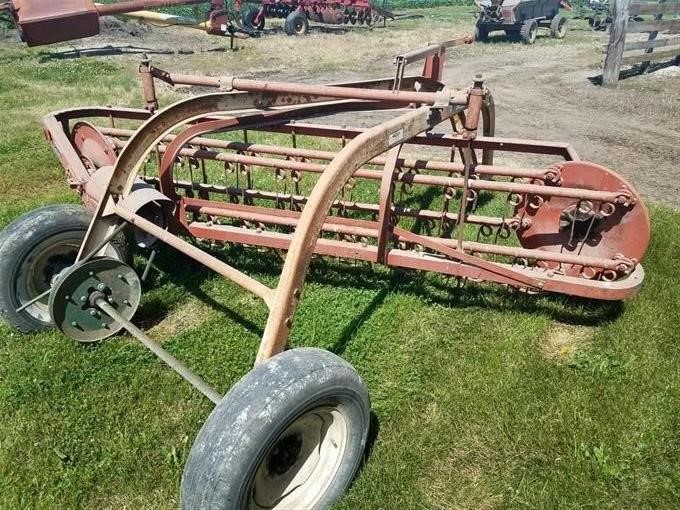 New Idea 402 Hay Rake BigIron Auctions