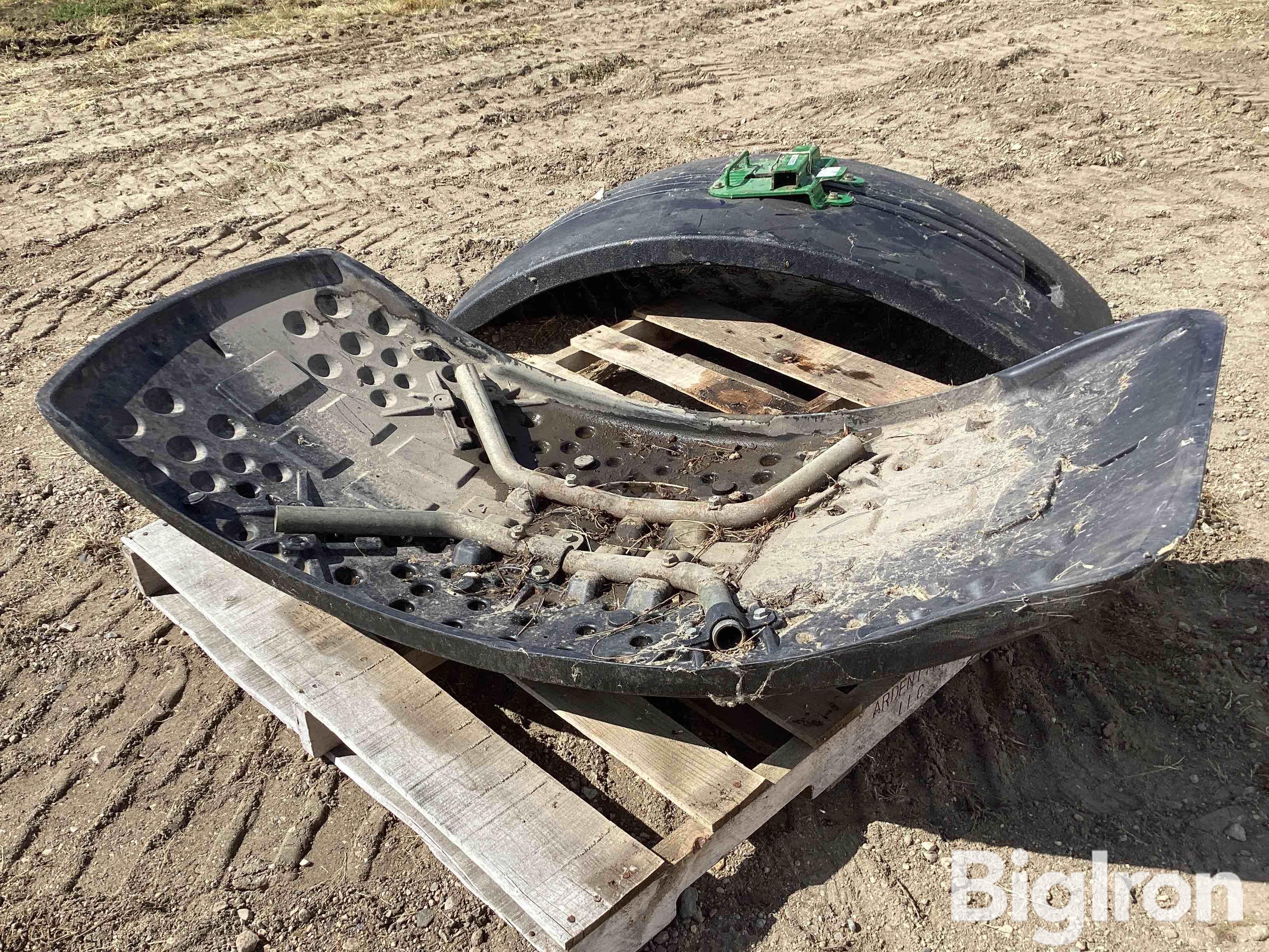 John Deere Fenders BigIron Auctions