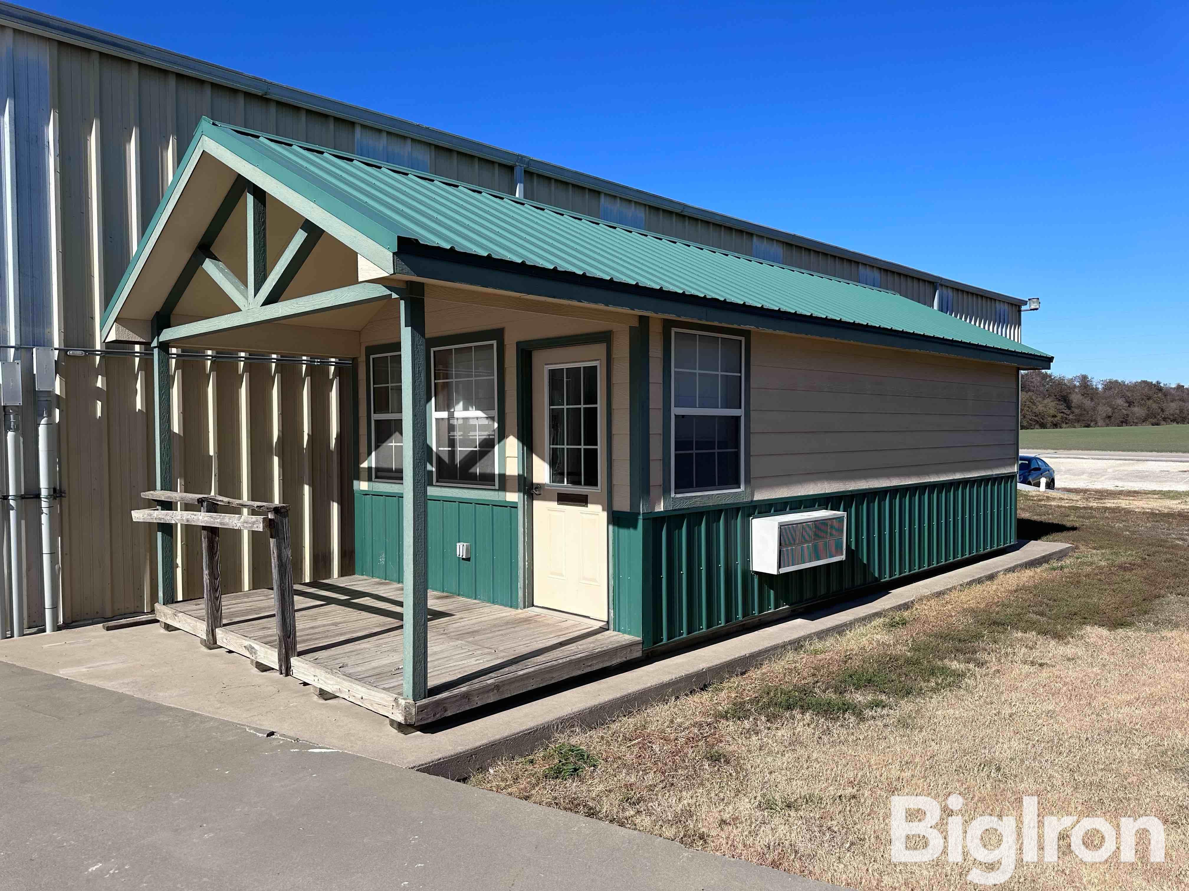 12X24 Office/Storage Building BigIron Auctions