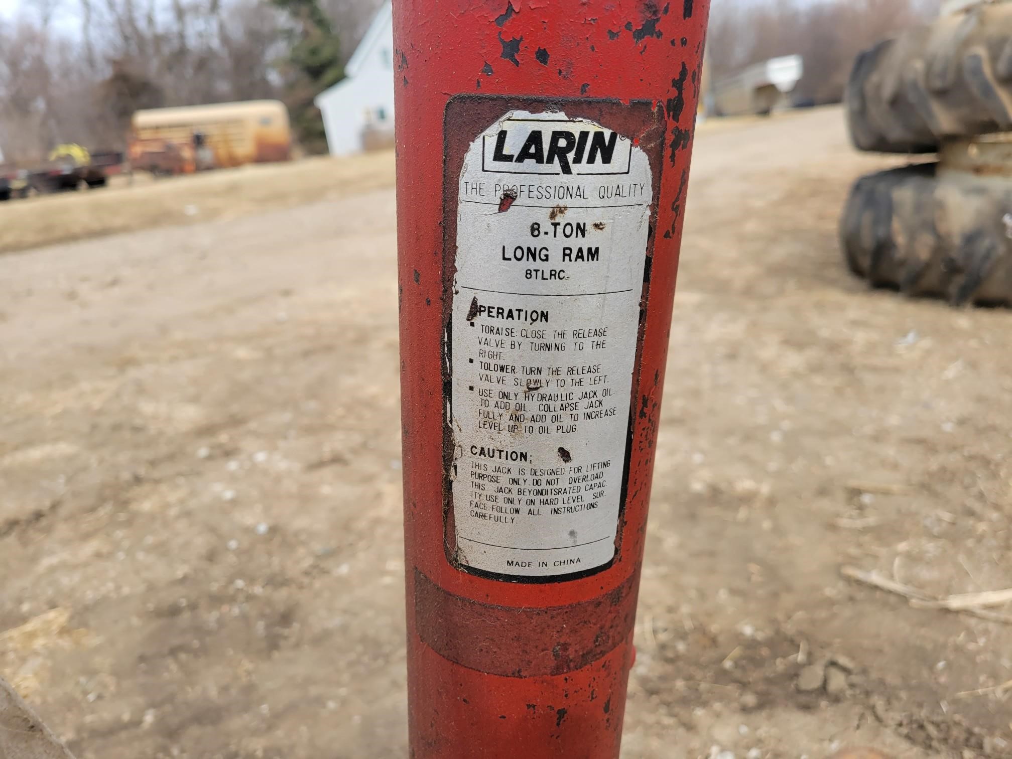 Larin Cherry Picker BigIron Auctions