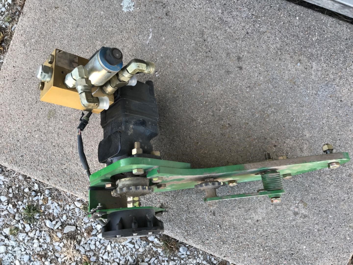 John Deere Variable Rate Hydraulic Drive Motor & Wire Harness BigIron ...