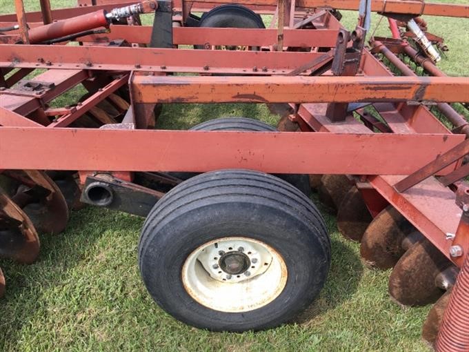 International 480 Disk BigIron Auctions