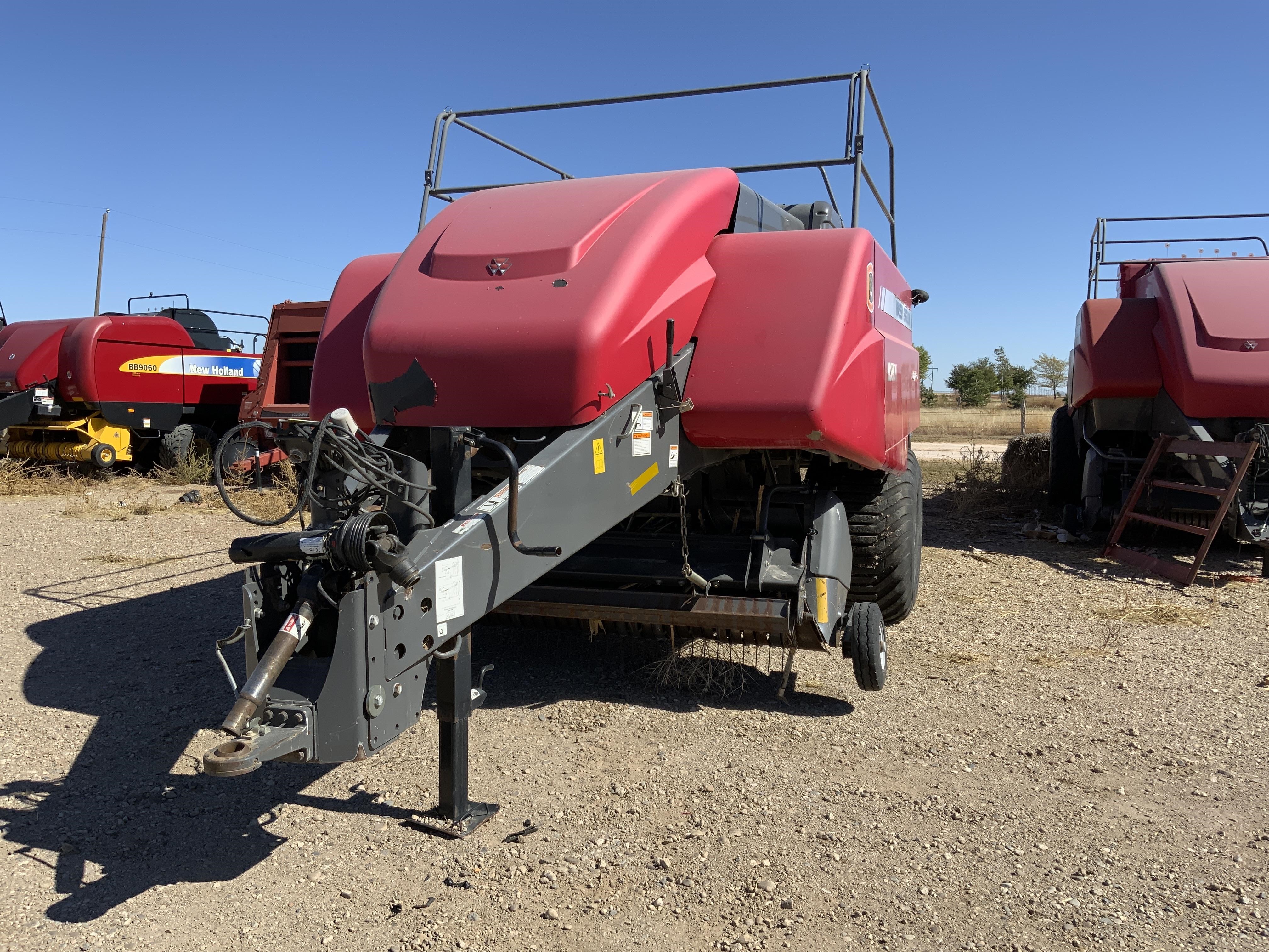 14 Massey Ferguson 2270xd Big Square Baler Bigiron Auctions