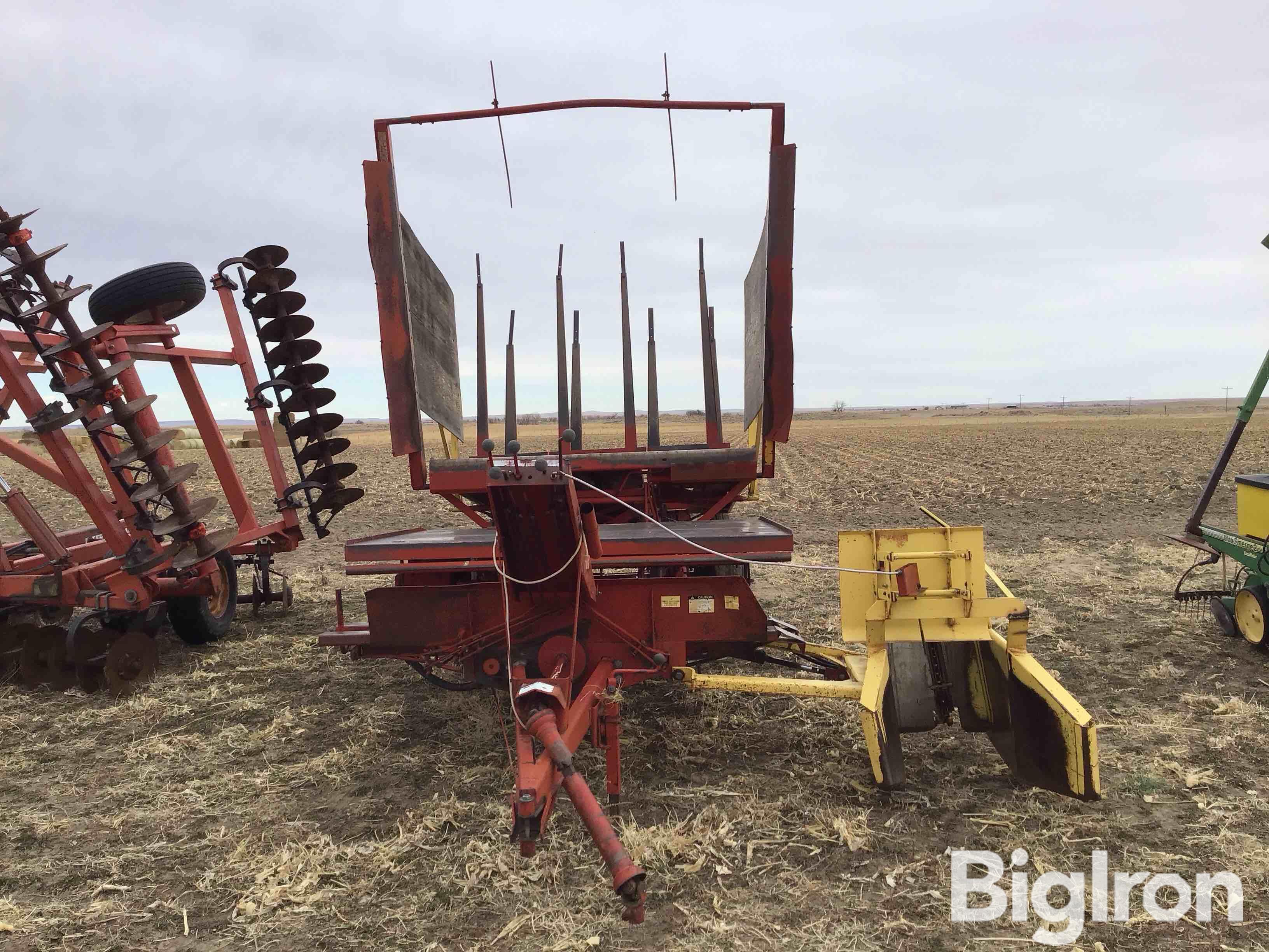 New Holland 1032 Stack Wagon BigIron Auctions