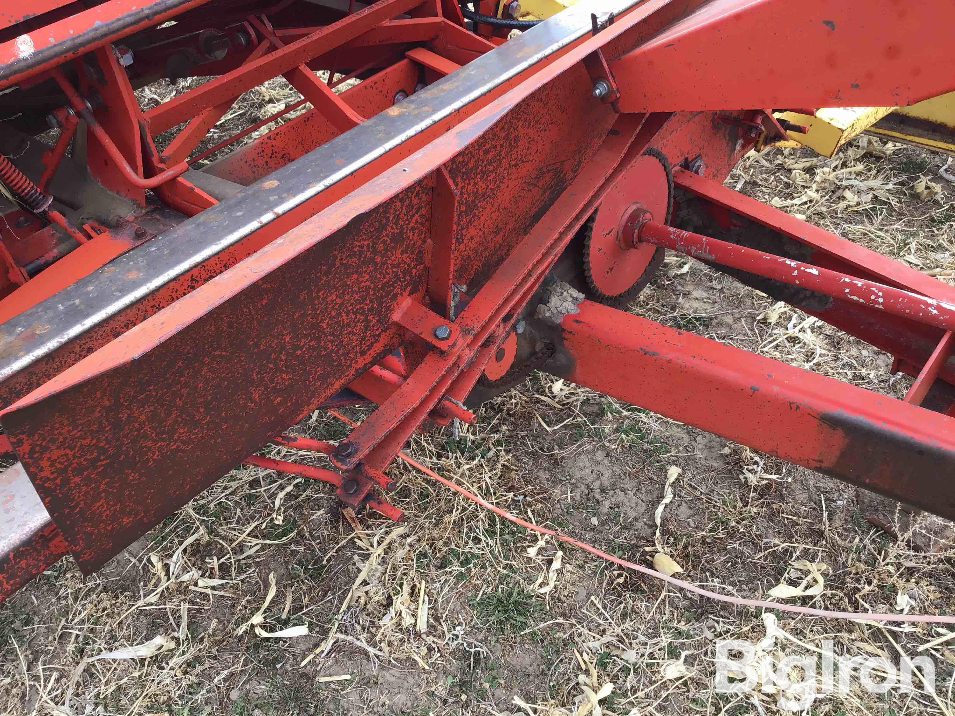 New Holland 1032 Stack Wagon BigIron Auctions