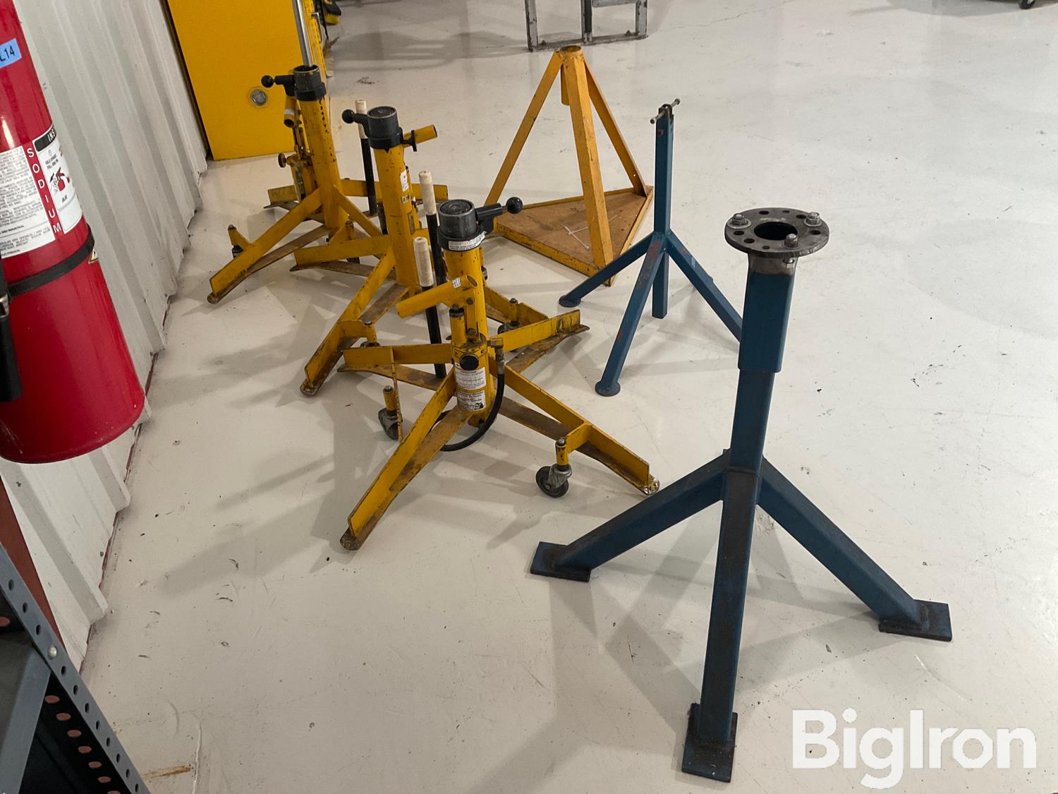 3 Ton Jacks w/ Extenders And Jack Stands BigIron Auctions