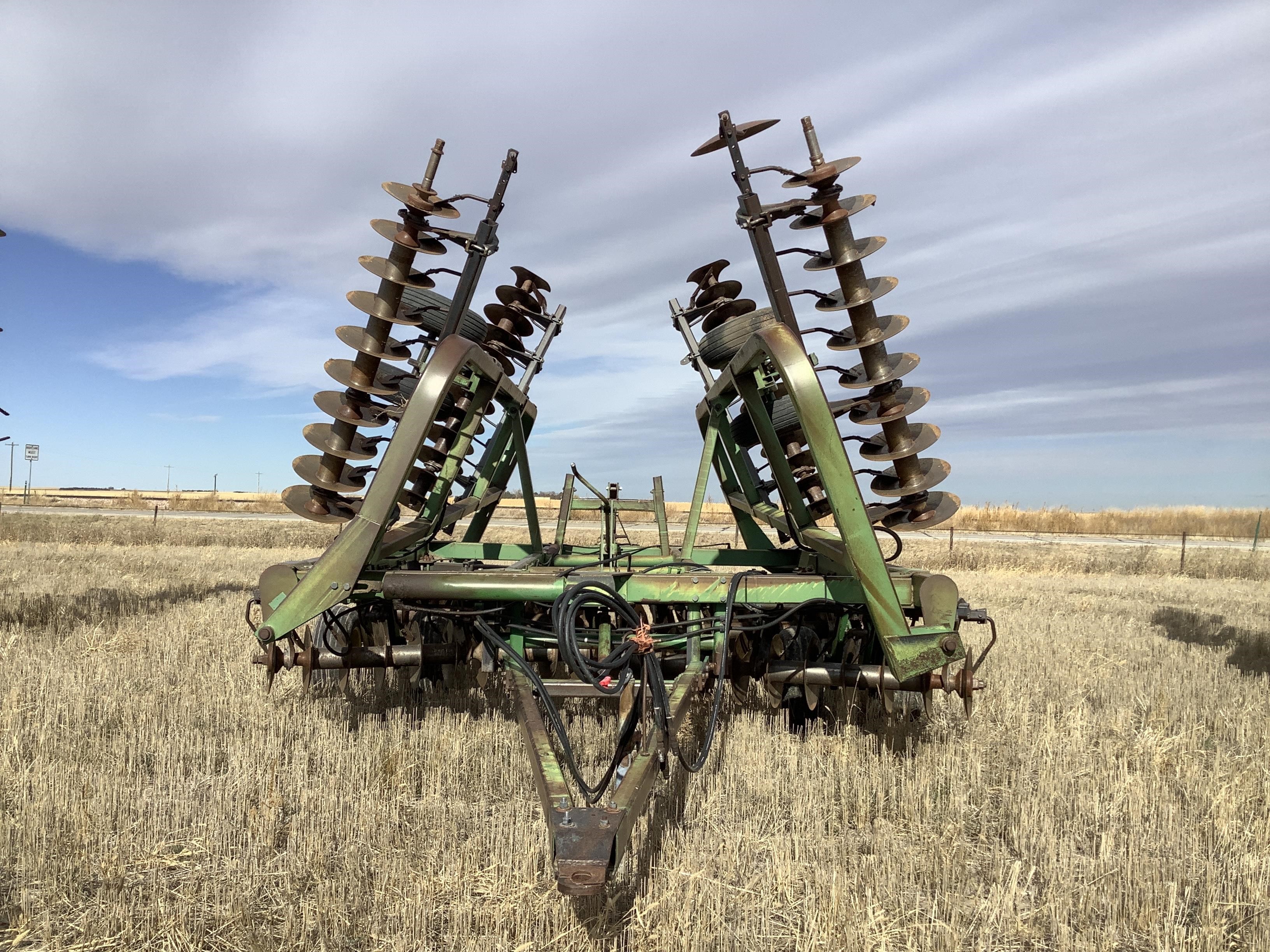 John Deere 335 Disk BigIron Auctions