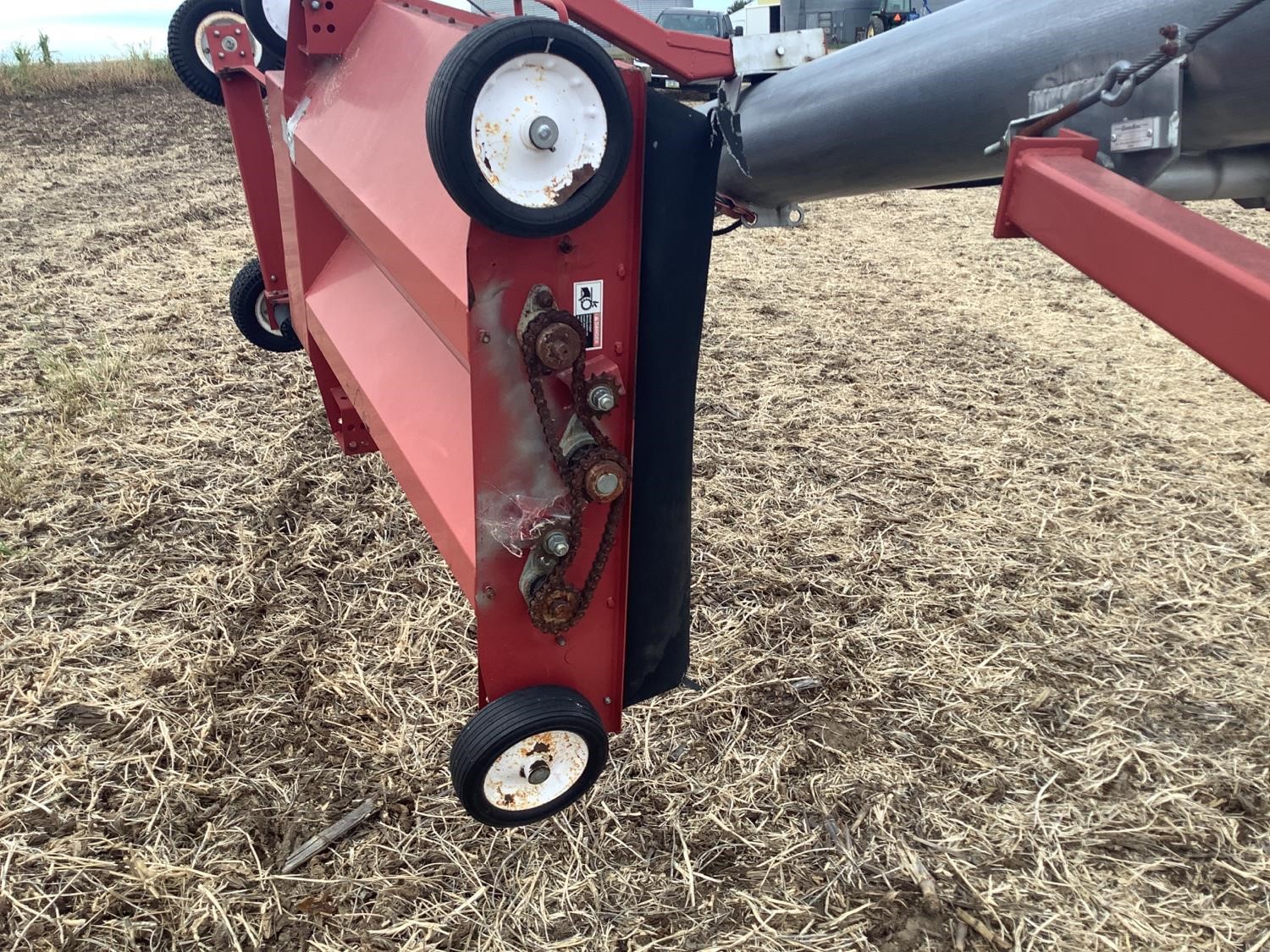 Grain King Auger W/Swing Out Hopper BigIron Auctions