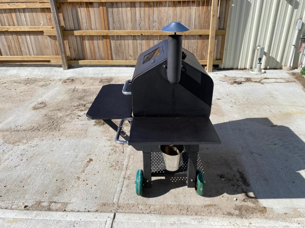 2019 Green Mountain Daniel Boone Electric Smoker Grill BigIron Auctions