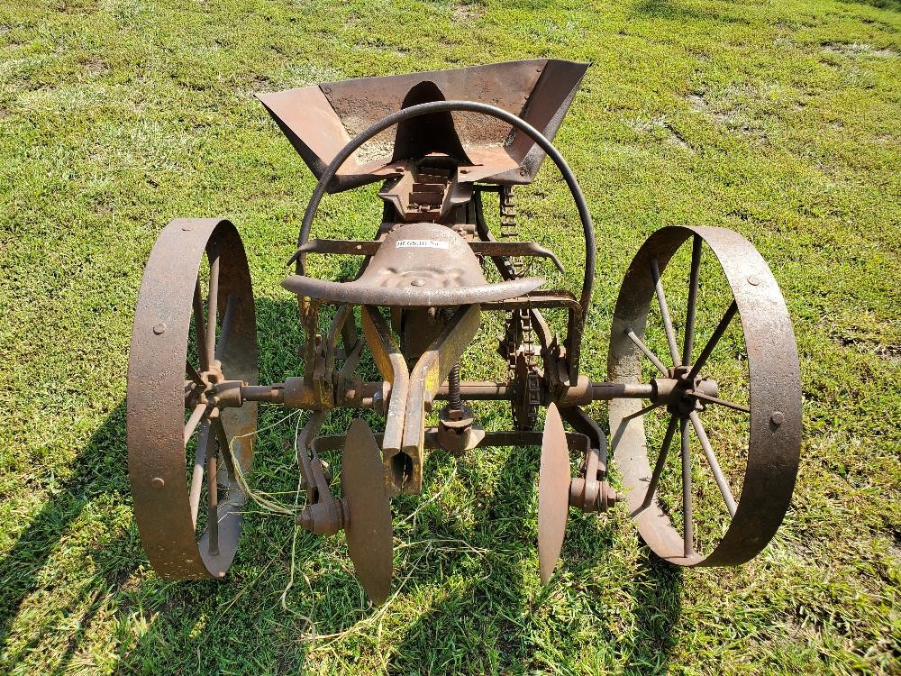 Antique Potato Planter BigIron Auctions