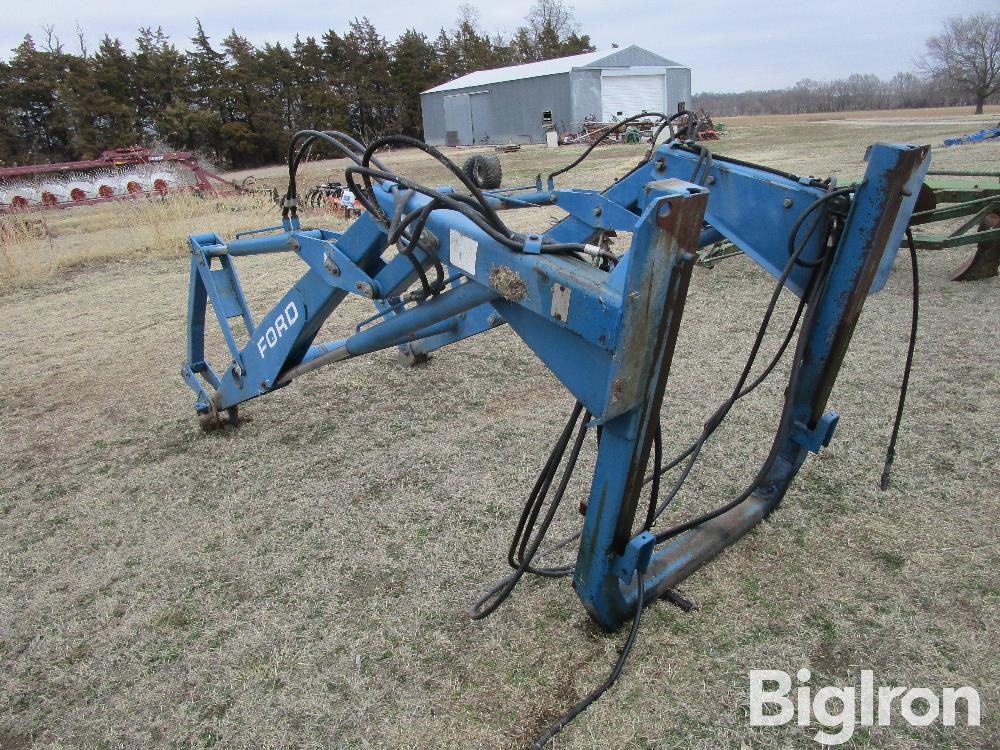 Ford /Versatile 2360 91 Bi-Directional Tractor Loader BigIron Auctions