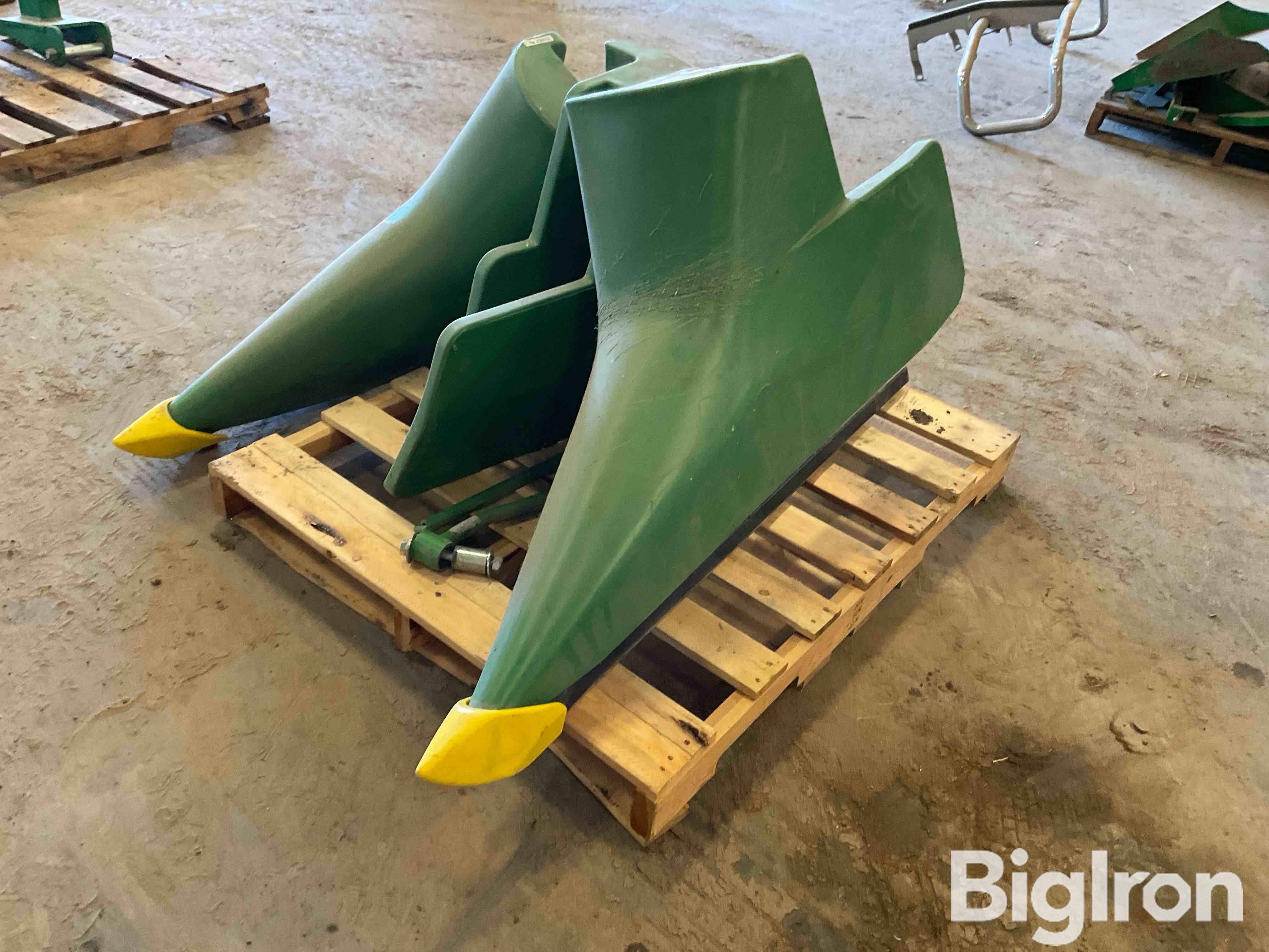 John Deere Poly Bean Head Snouts BigIron Auctions