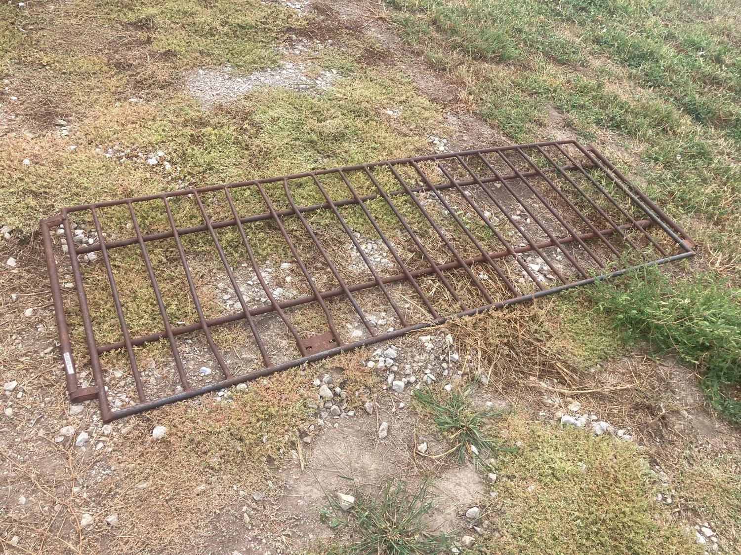 Small Livestock Gates/Panels BigIron Auctions