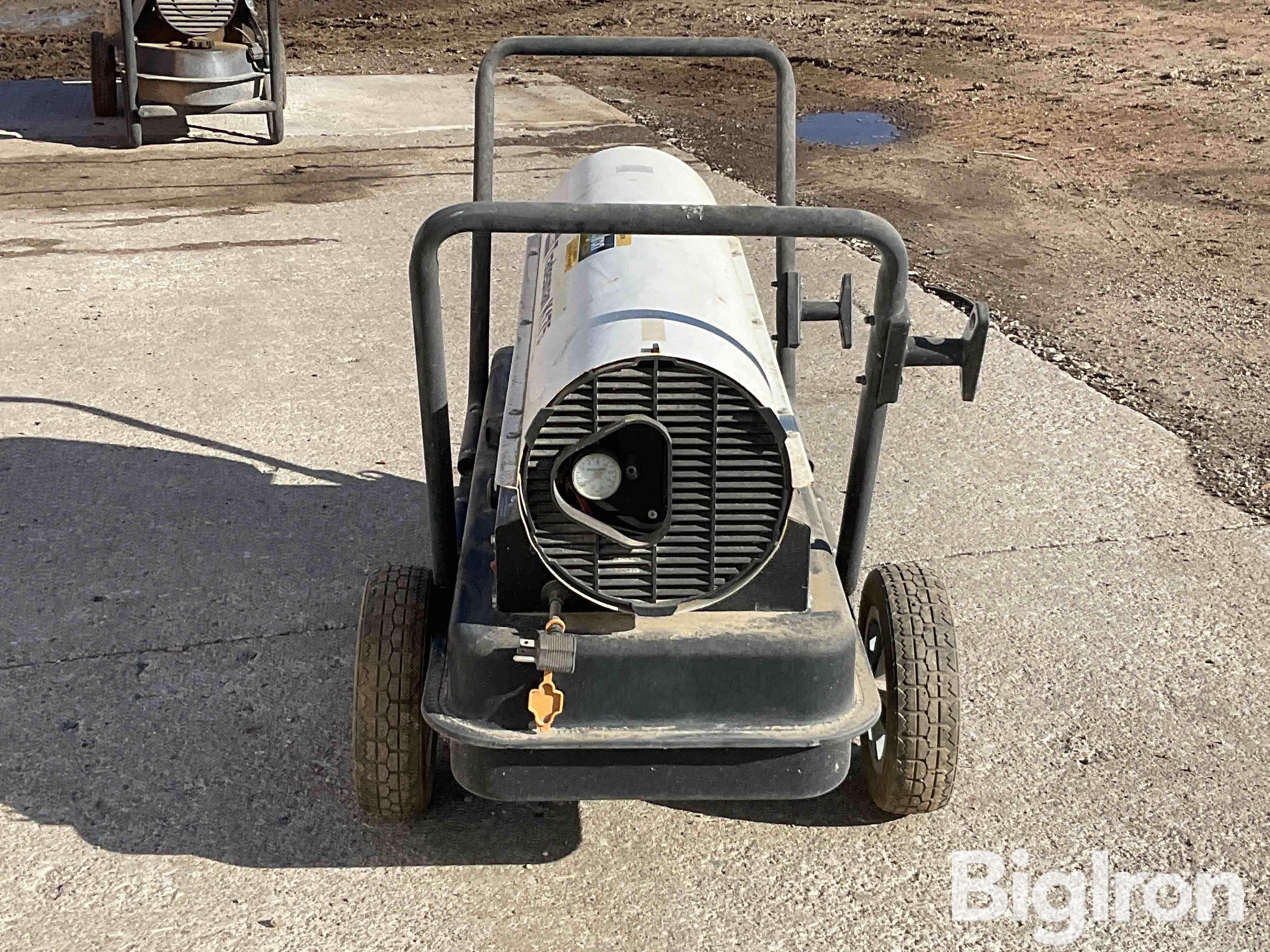 L B White Tradesman K175 Kerosene Heater BigIron Auctions