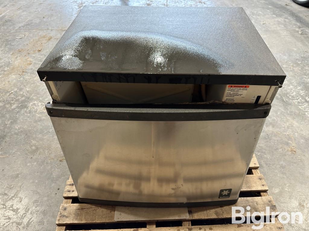 Manitowoc QD0453W Ice Maker BigIron Auctions