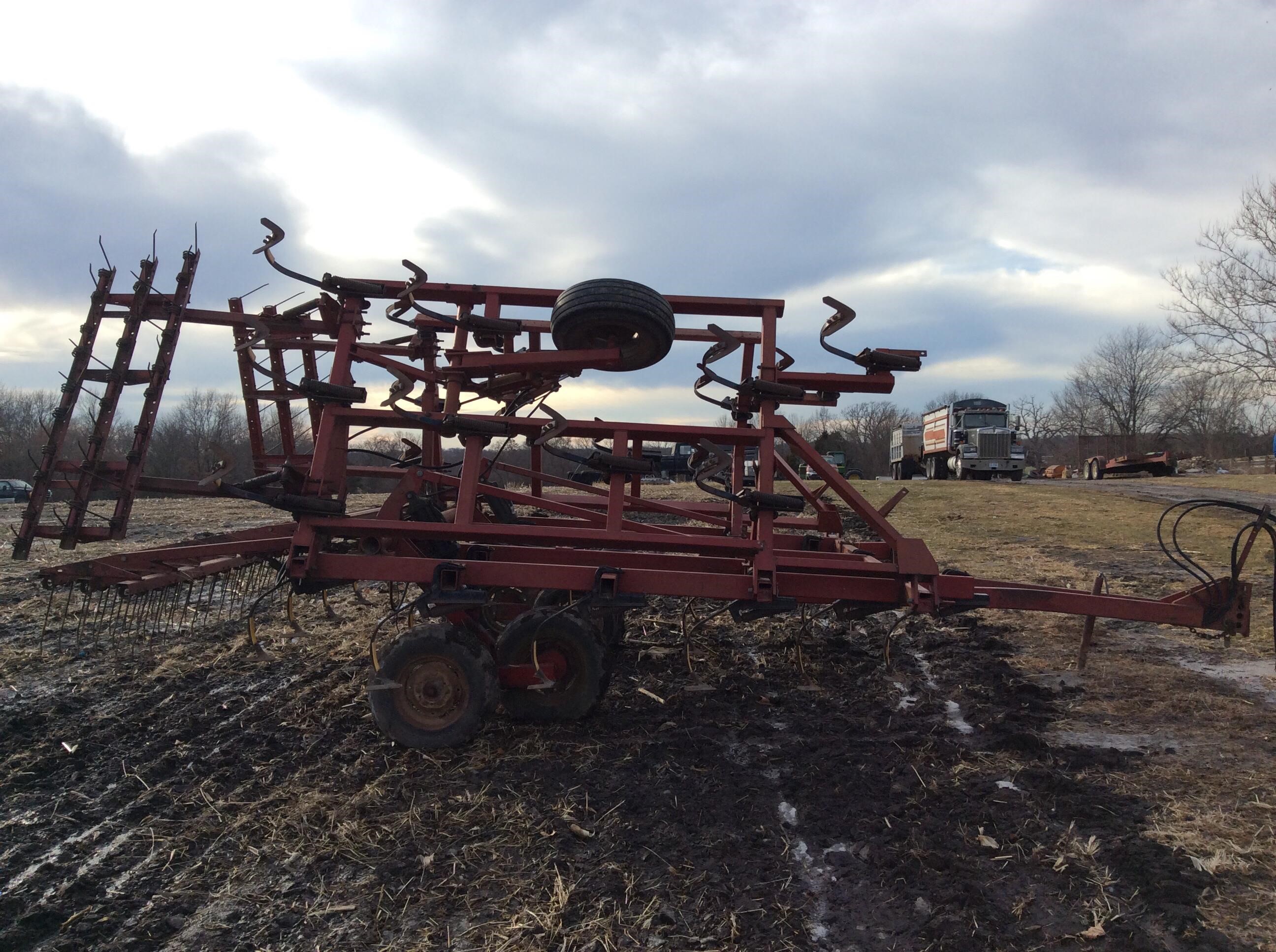 Case IH 4600 Field Cultivator BigIron Auctions