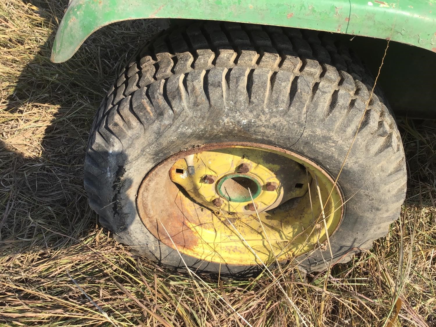 John Deere 112 Lawn Tractor BigIron Auctions