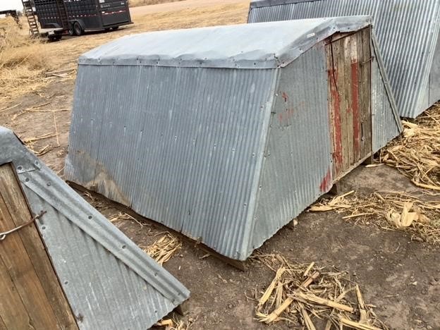 Homemade Single Sow Farrowing Hut BigIron Auctions