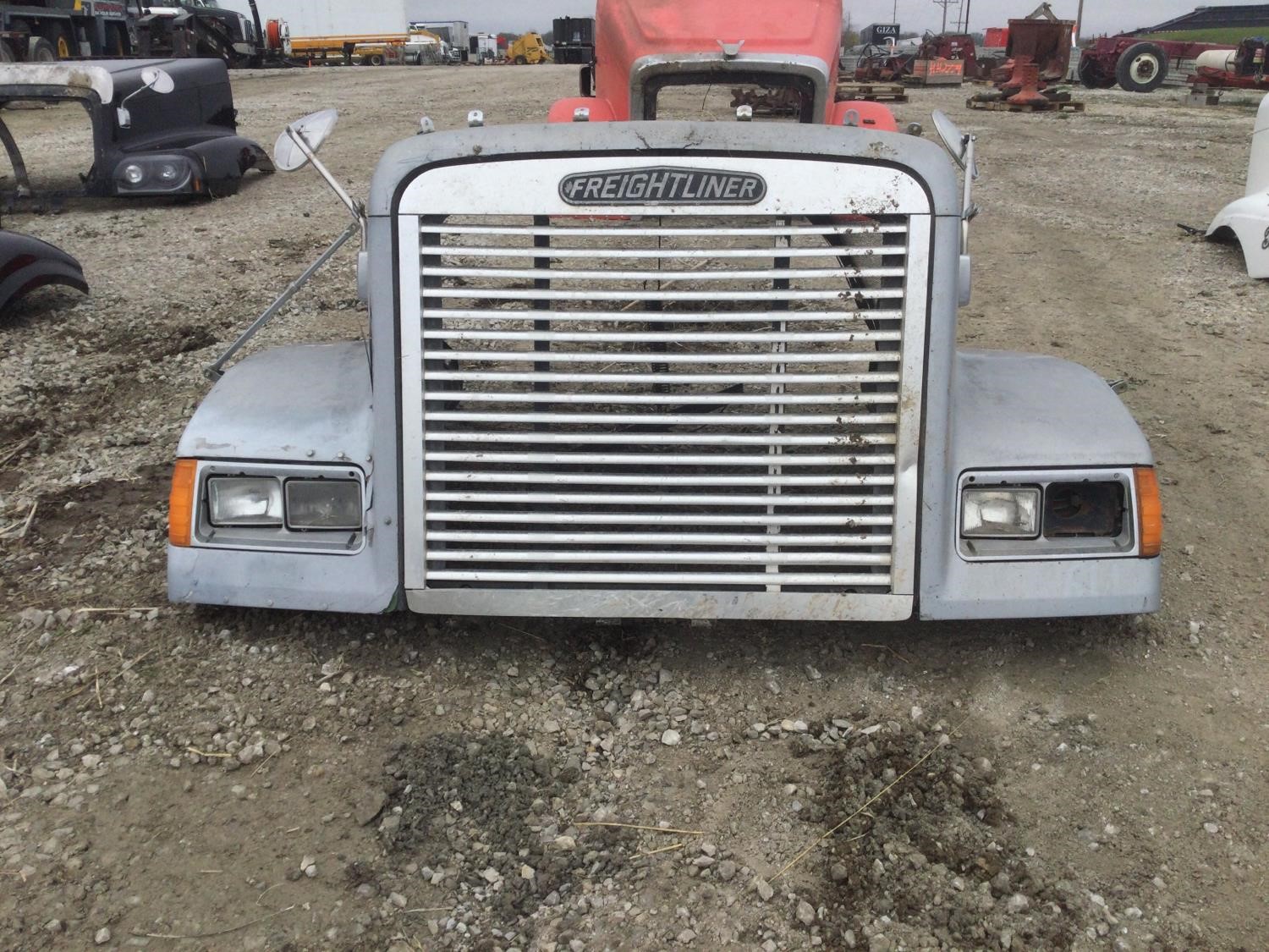 1998 freightliner fld120 hood