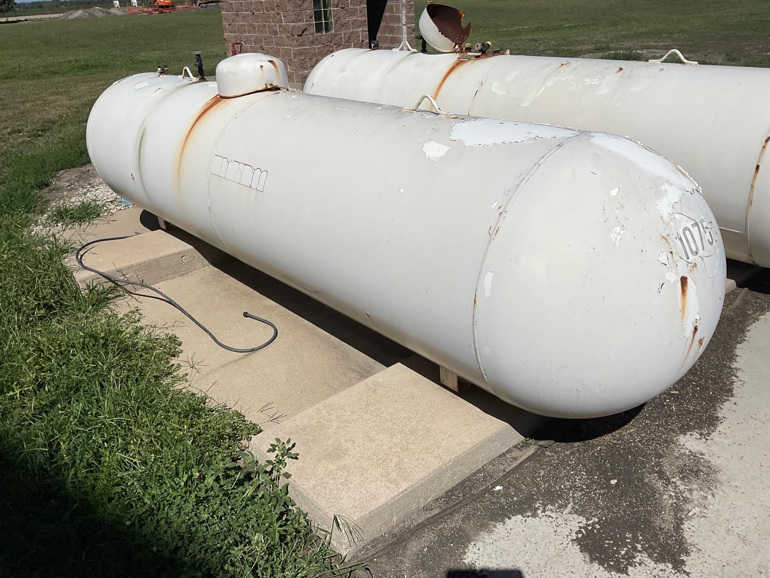 2000 American Welding & Tank 1000-Gal Propane Tank BigIron Auctions