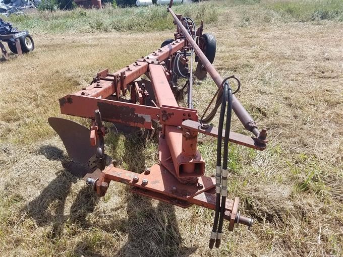 International 5 Bottom Plow Bigiron Auctions