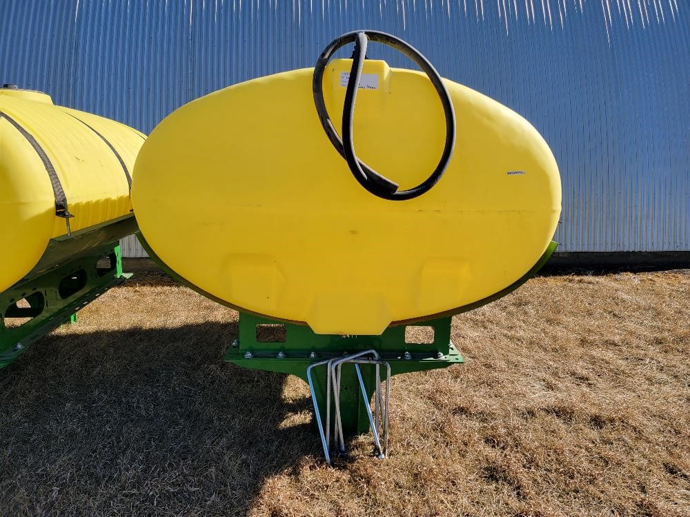 John Deere 750 Gallon Liquid Fertilizer Holding Tank Bigiron Auctions 2359