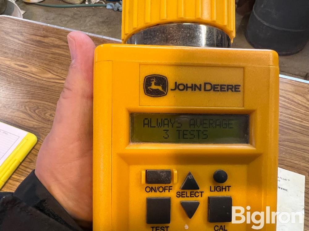 John Deere Moisture Check Plus SW08120 Moisture Tester BigIron Auctions