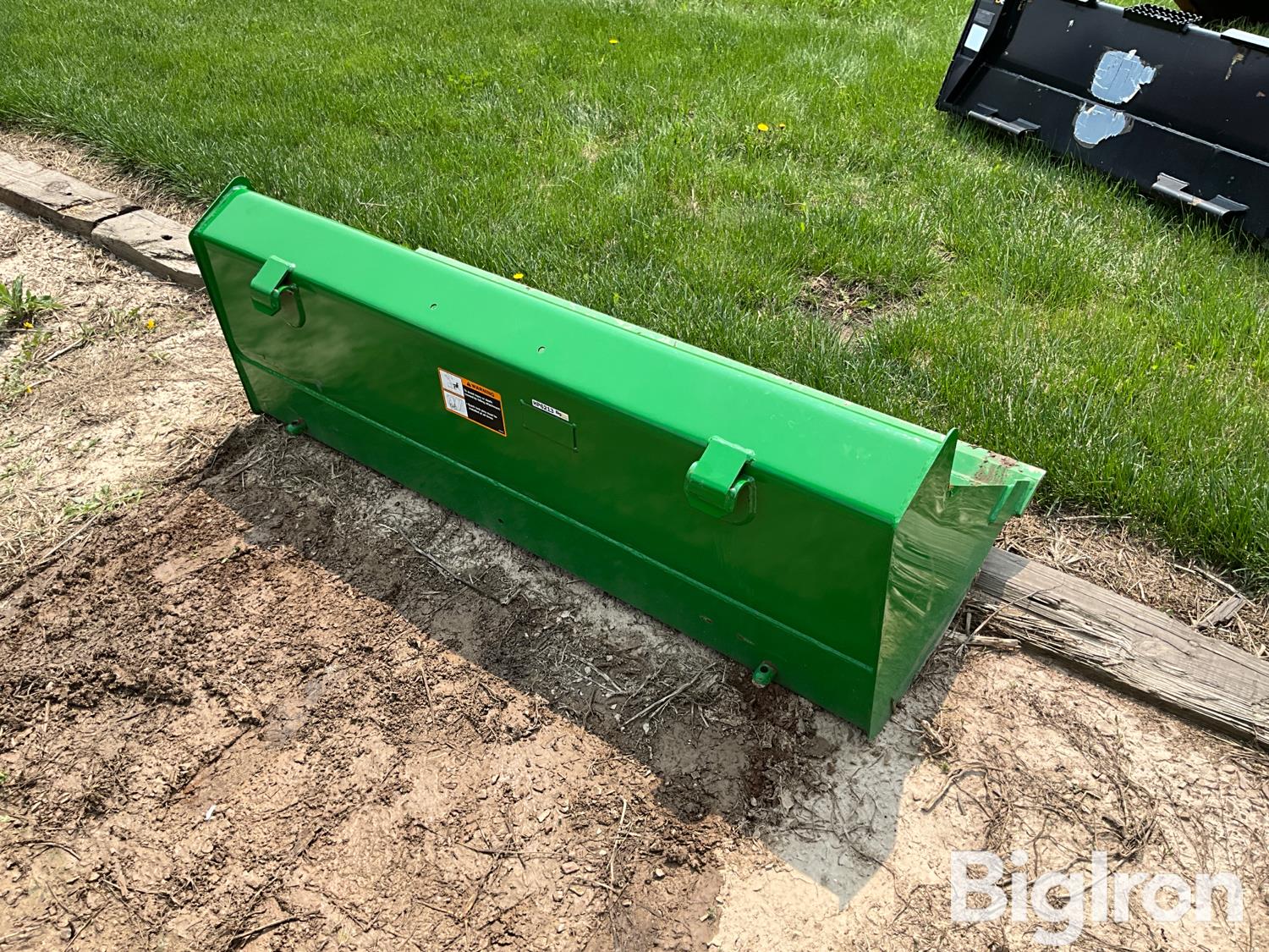 John Deere 61” Bucket Bigiron Auctions