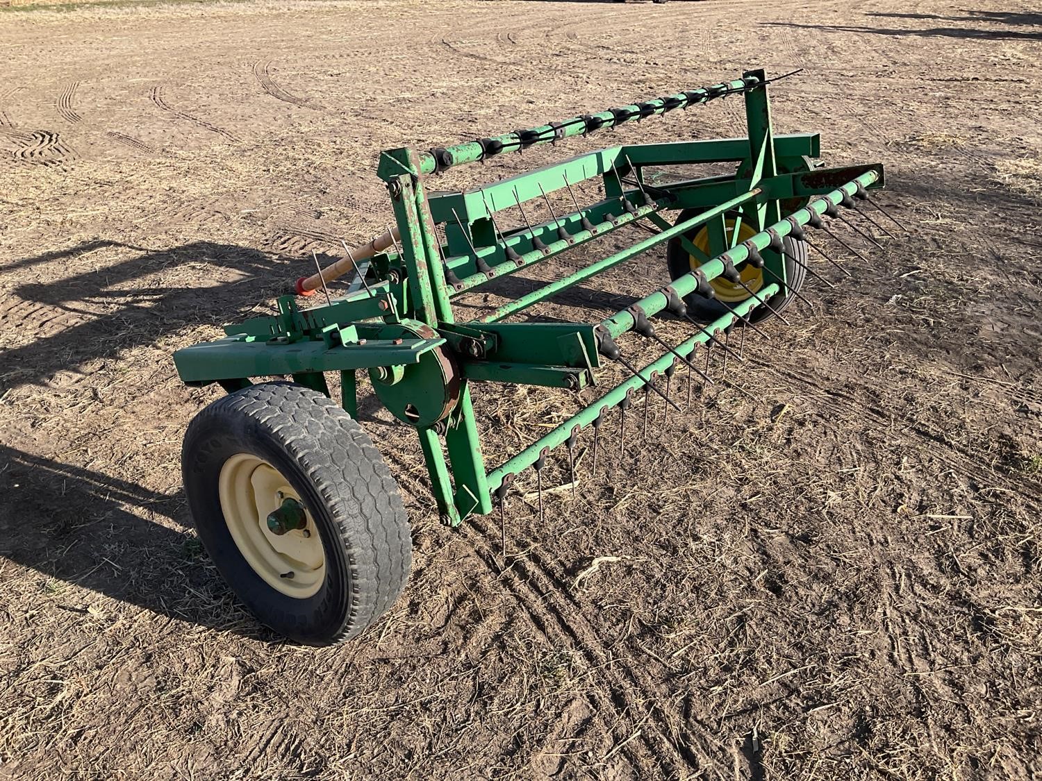 Pequea 710 Hay Tedder BigIron Auctions