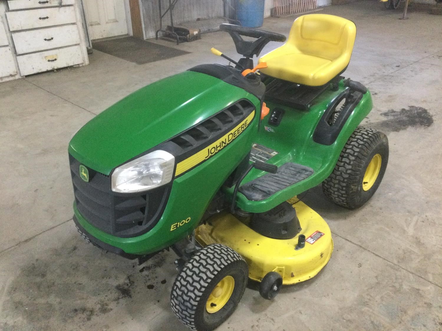 John deere e100 discount mower