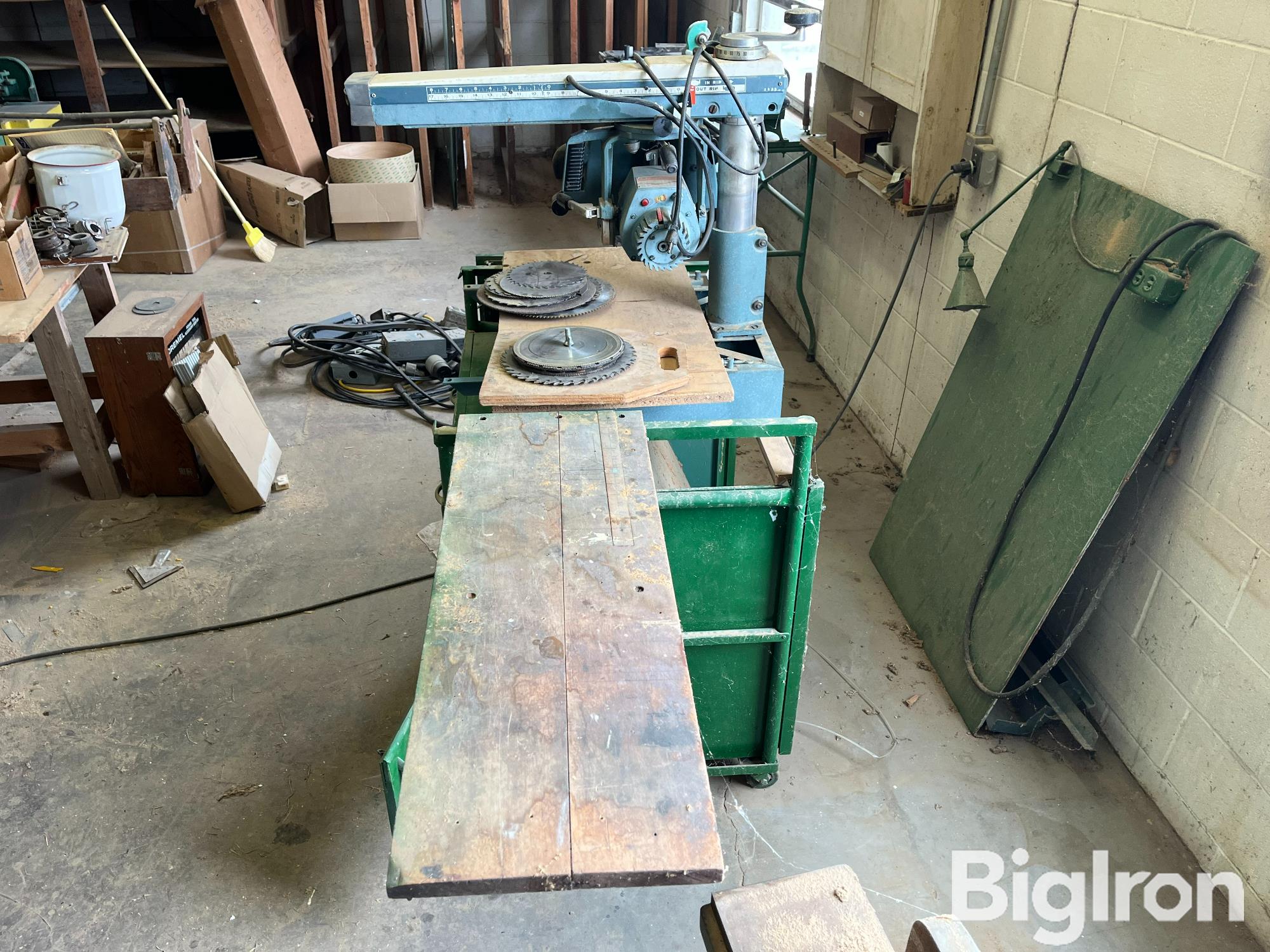 Black & Decker Miter Saw BigIron Auctions