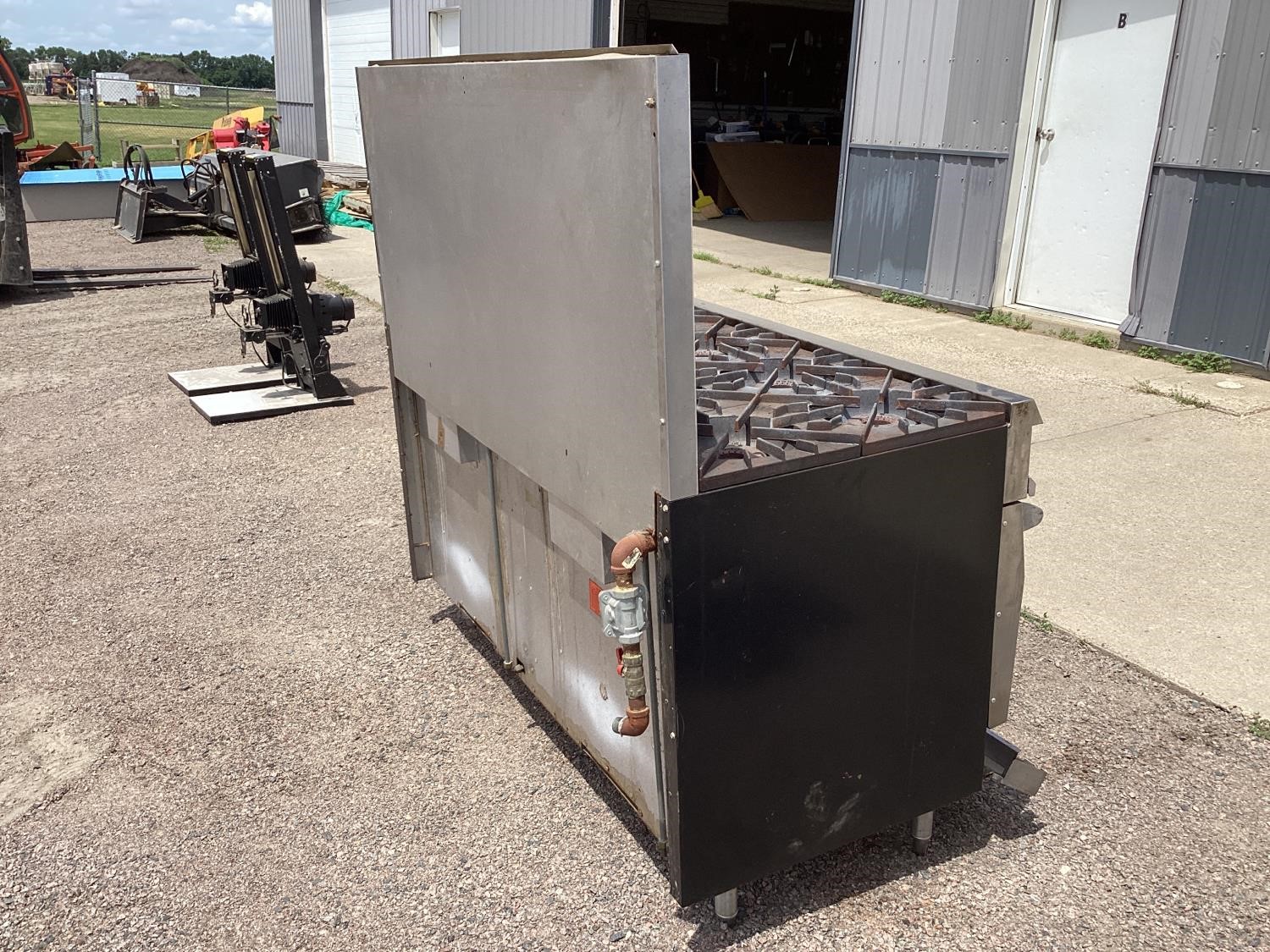 Vulcan 60L-135 Oven & 10 Burner Stove Top BigIron Auctions