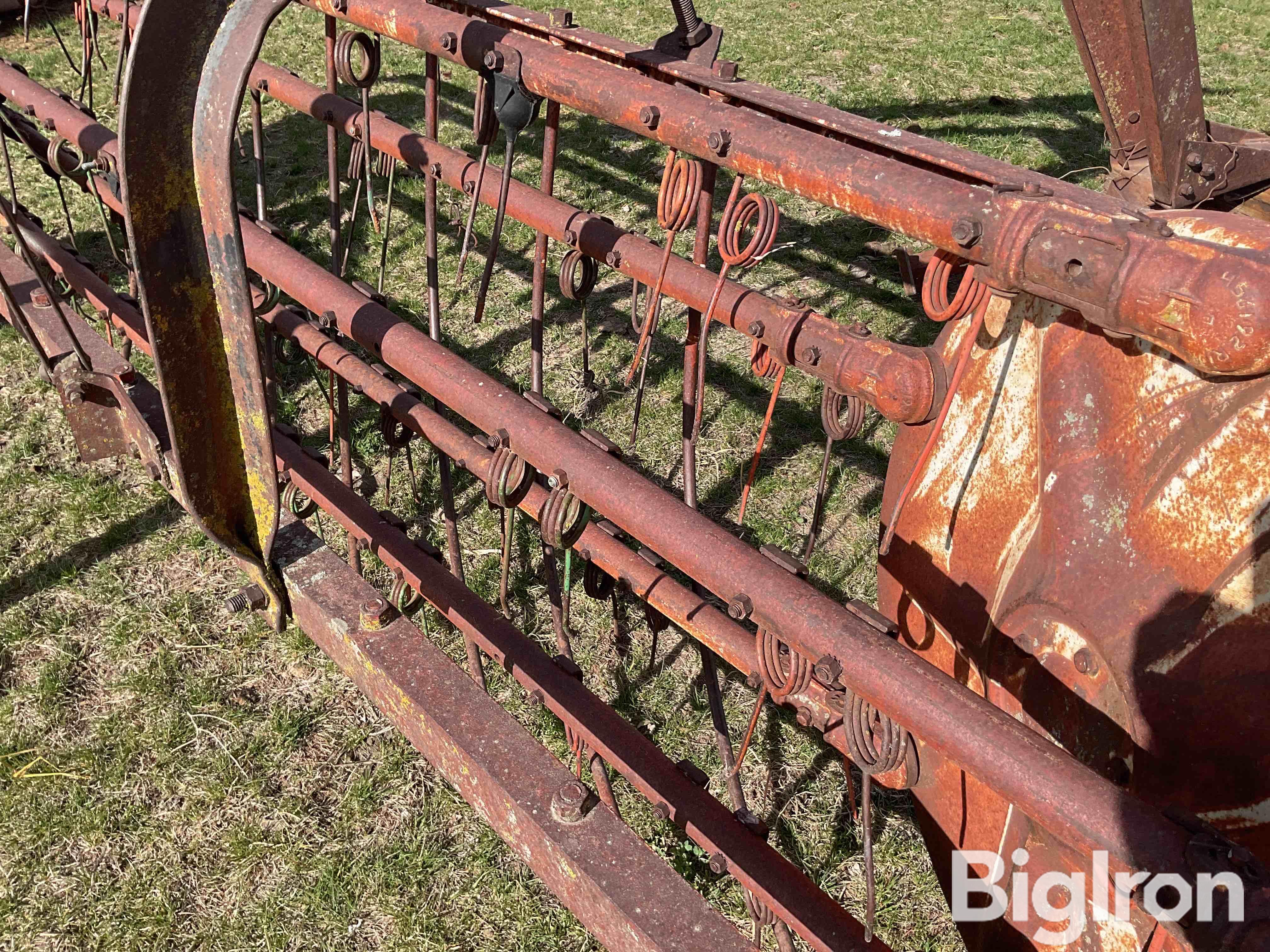 International Side Delivery Pull-Type Rake BigIron Auctions