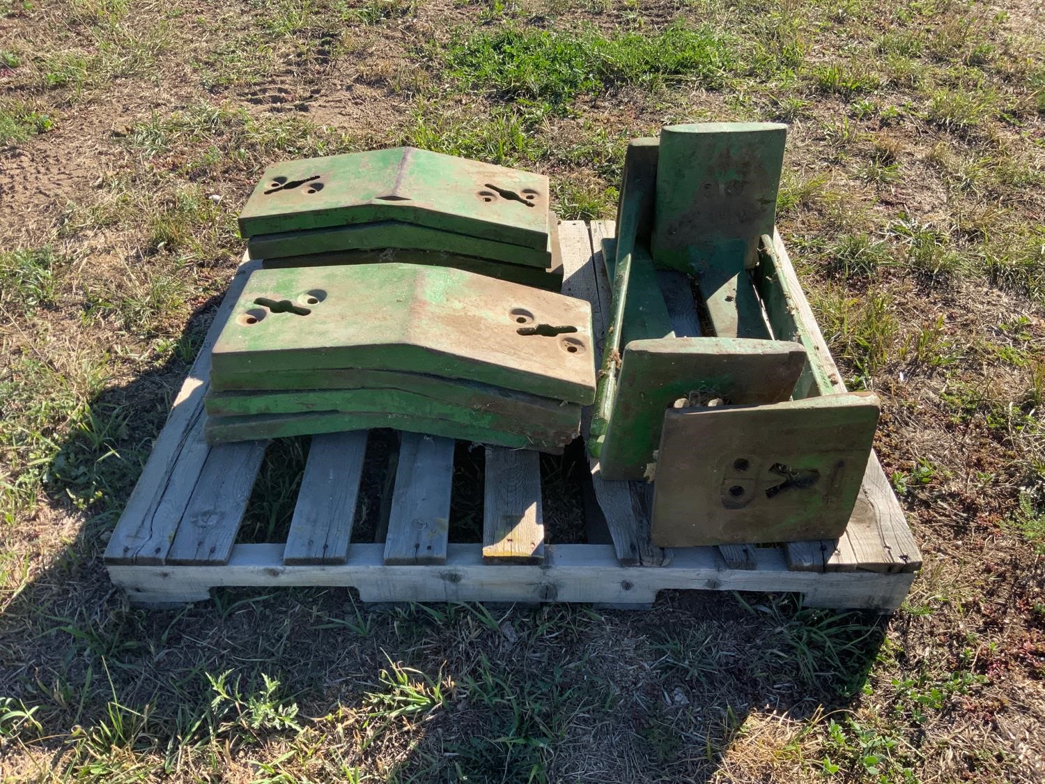 John Deere Tractor Front Weights & Mounts BigIron Auctions