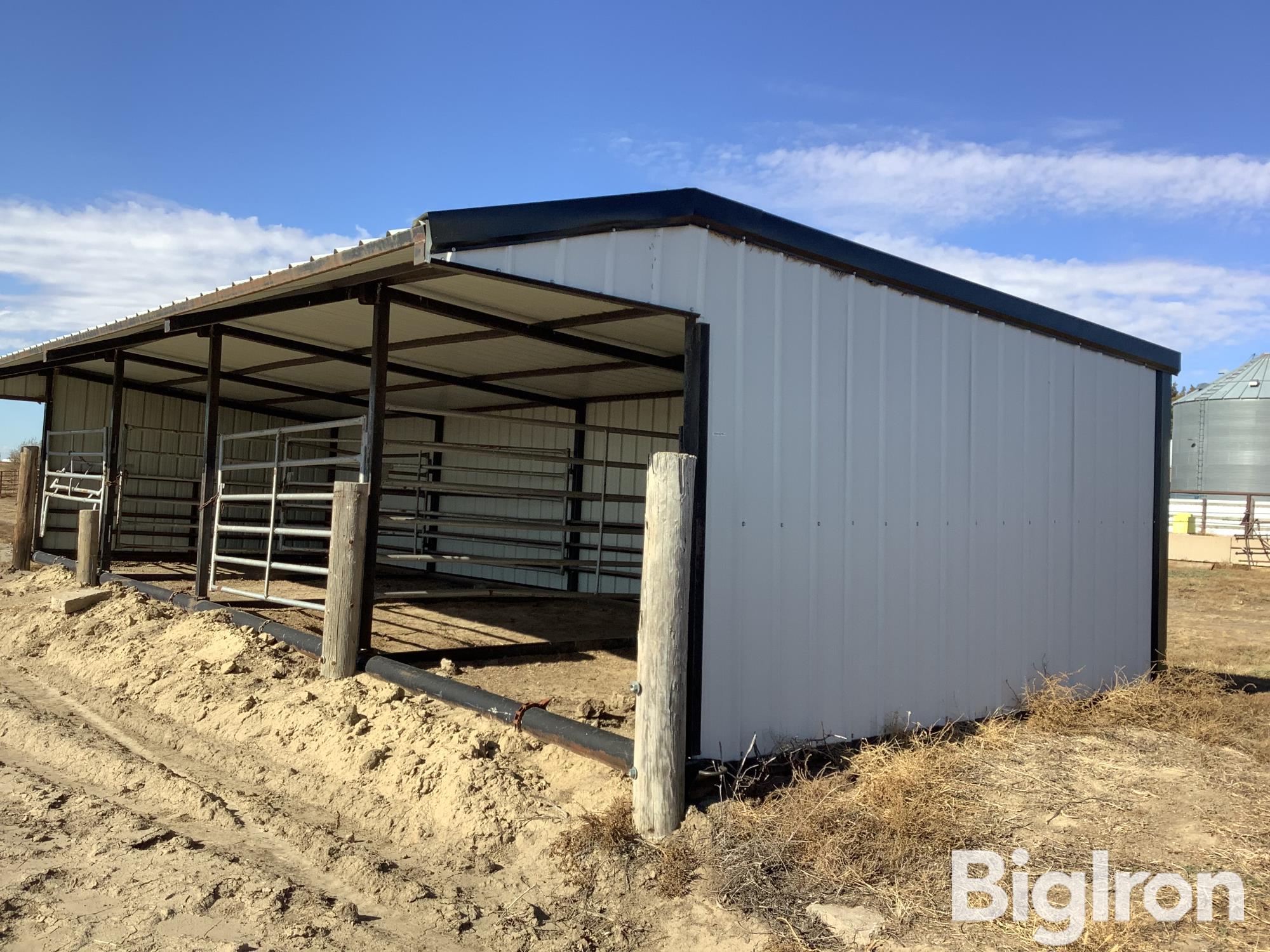 Larson Cattle Shelter BigIron Auctions