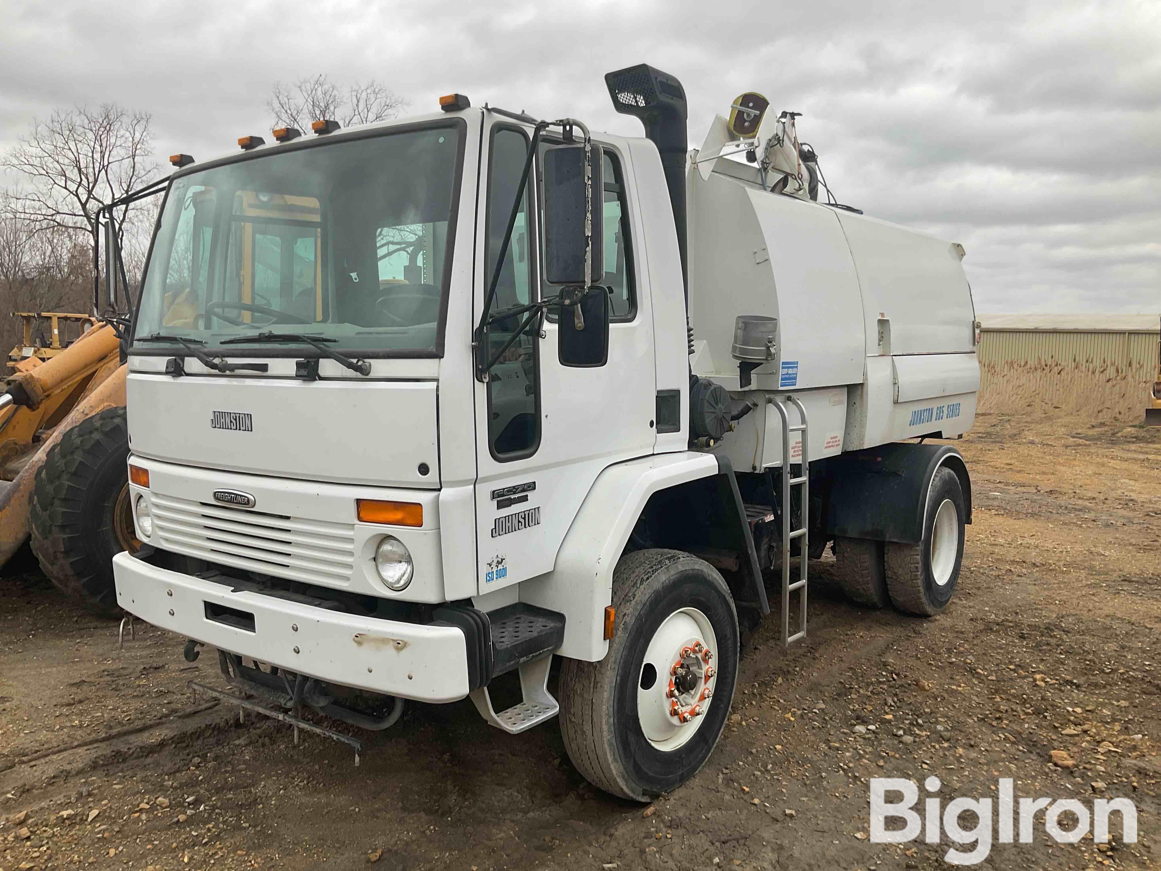 2003 Freightliner / JOHNSTON FC70 For Sale (65817077) From BigIron ...