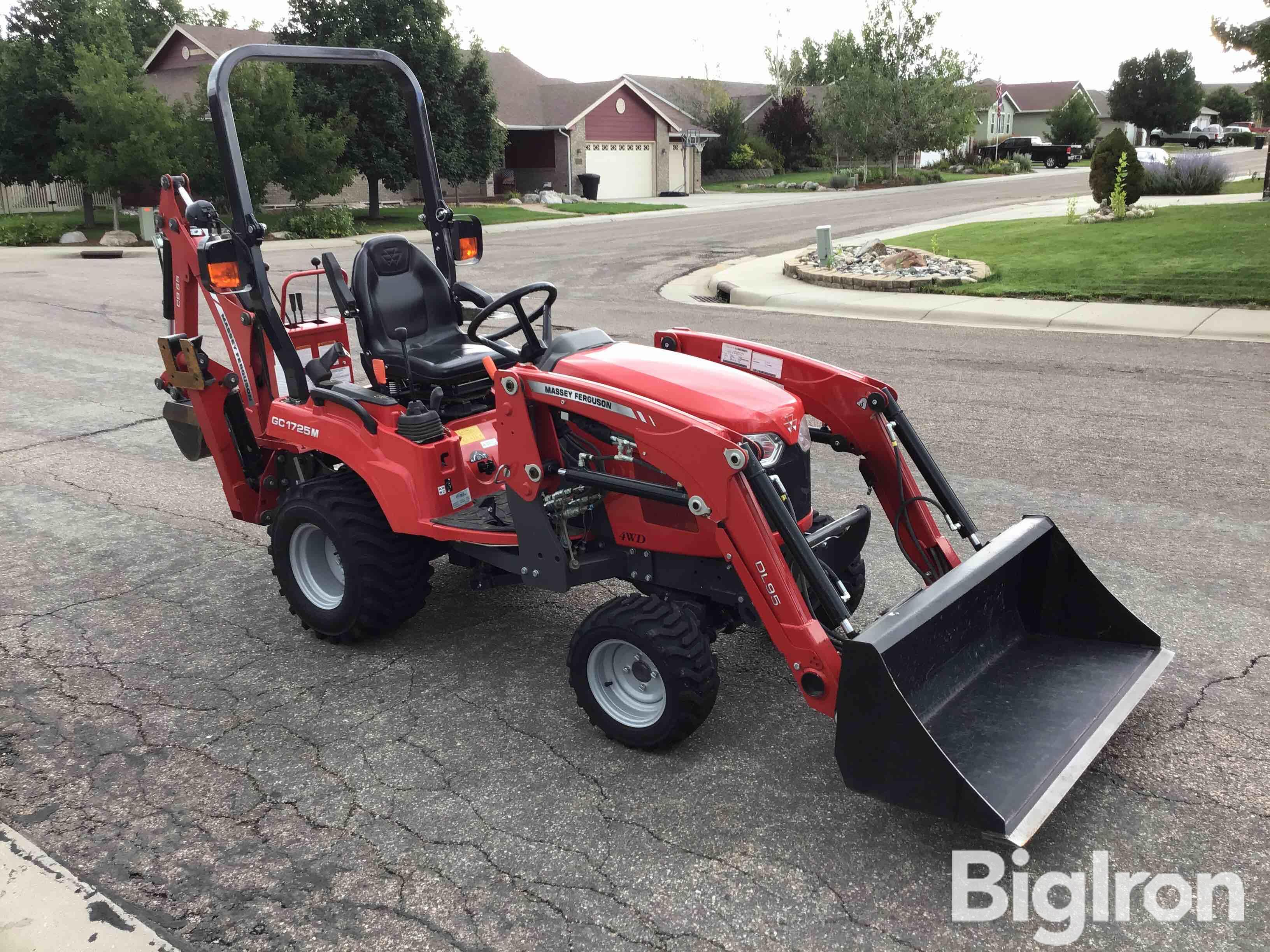 2019 Massey Ferguson GC1725M MFWD Compact Utility Tractor W/Loader ...