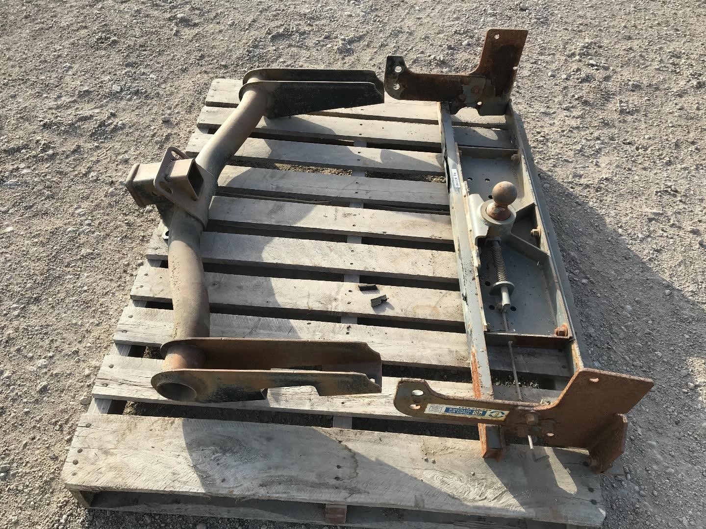 B&W Turnover Gooseneck Ball & Receiver Hitch BigIron Auctions