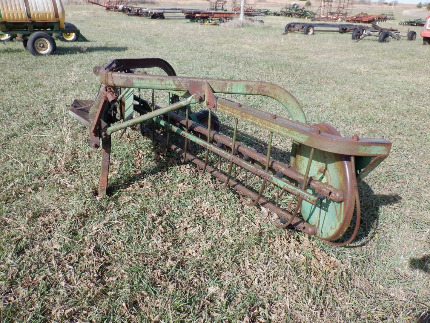 John Deere 650 3-pt Mounted Rake BigIron Auctions