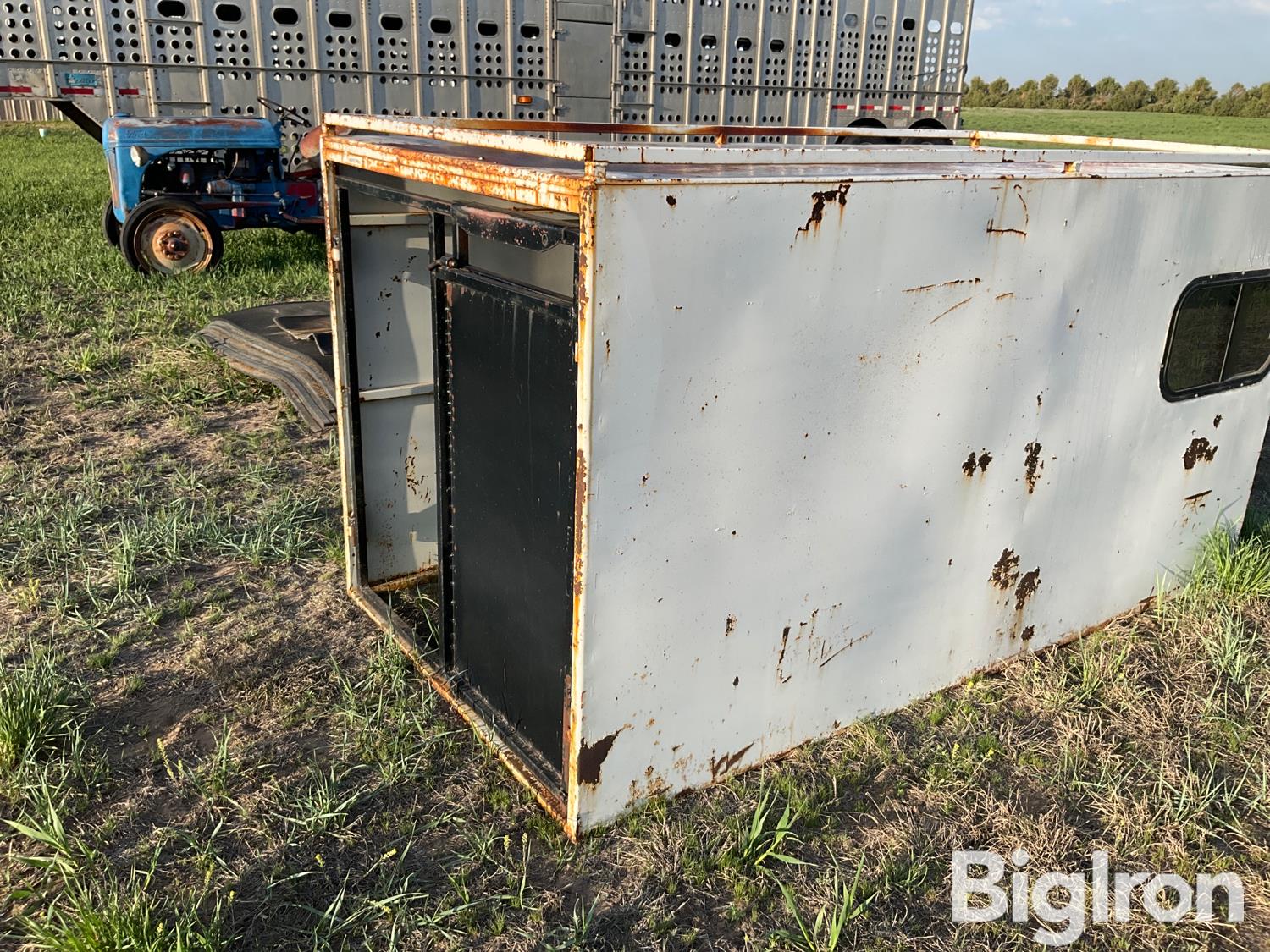 8’ Livestock Box BigIron Auctions