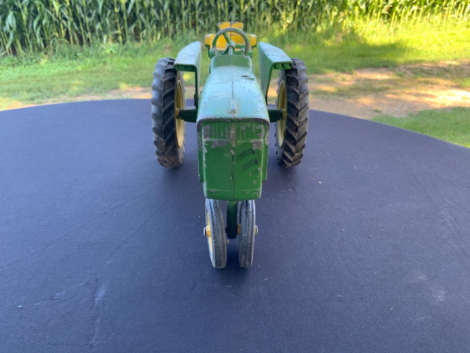 John Deere 1:16 Scale Tractor BigIron Auctions