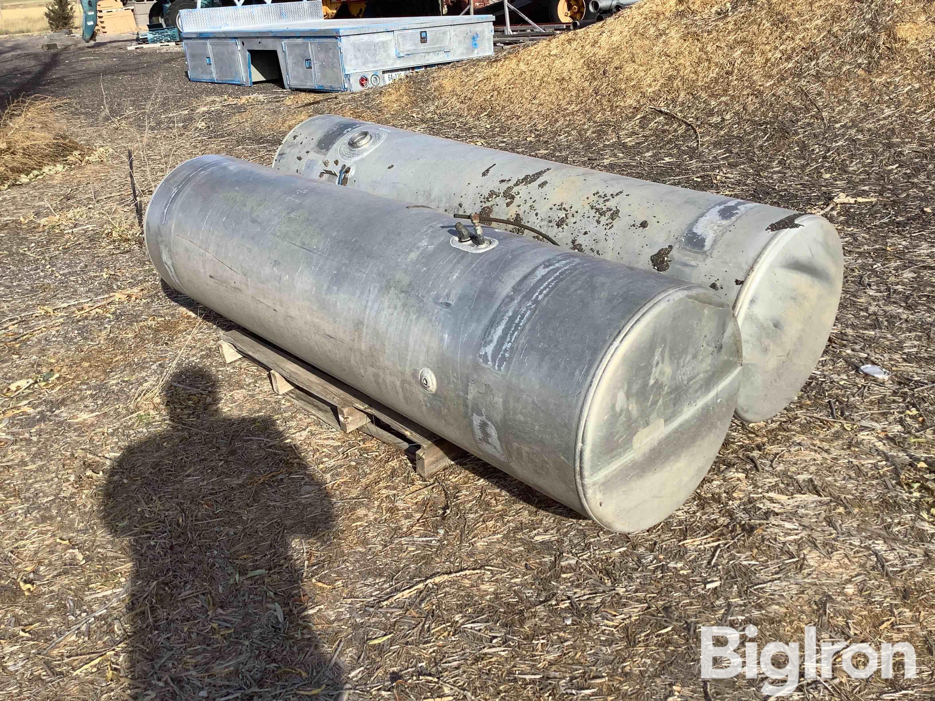 Rubbermaid 150-Gallon Poly Tank BigIron Auctions