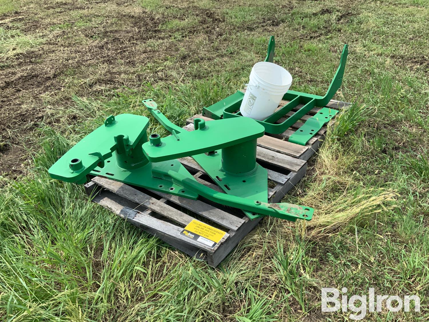 John Deere Loader Brackets BigIron Auctions