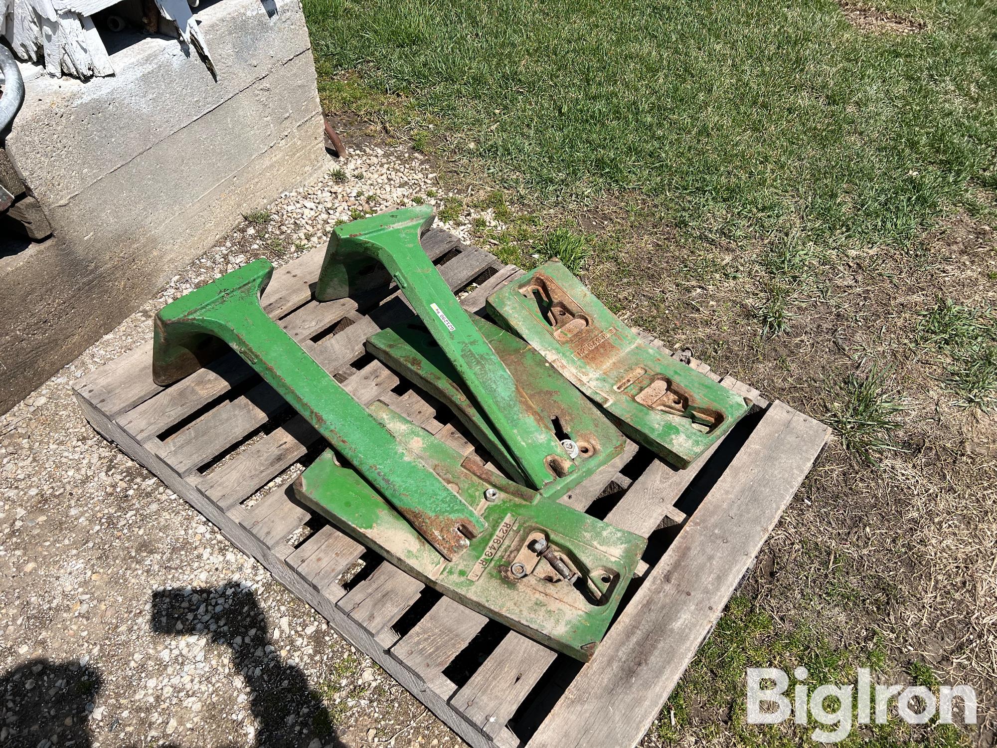 John Deere Front Weights W/ Mounting Bracket BigIron Auctions